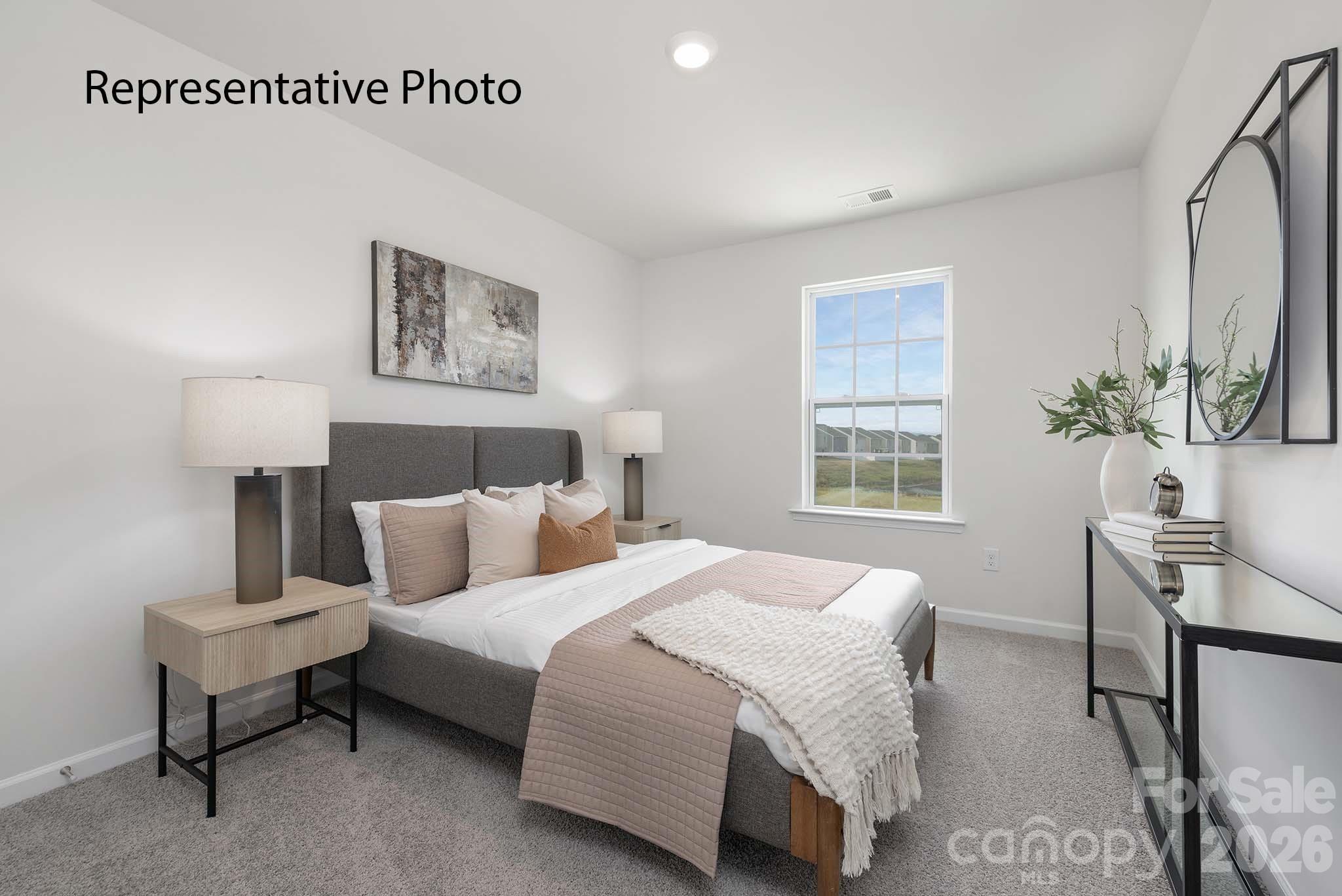 1417 Avila Street — Hickory