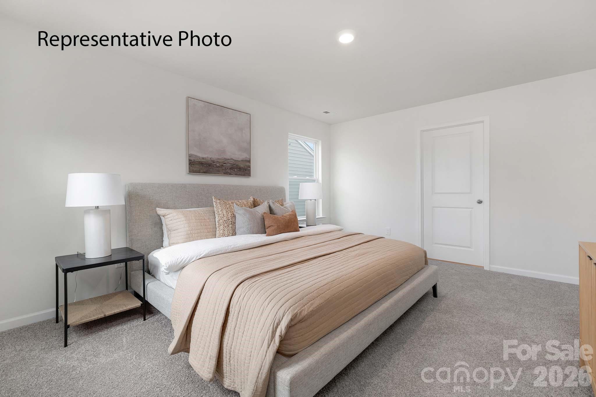 1417 Avila Street — Hickory