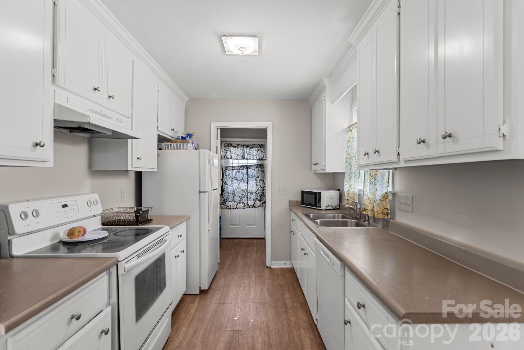 206 Oakland Avenue — Greer
