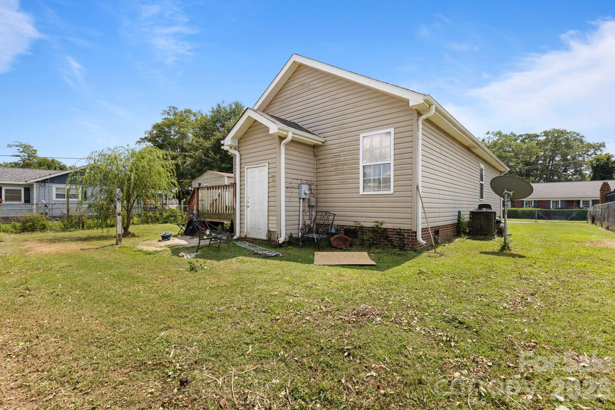 206 Oakland Avenue — Greer