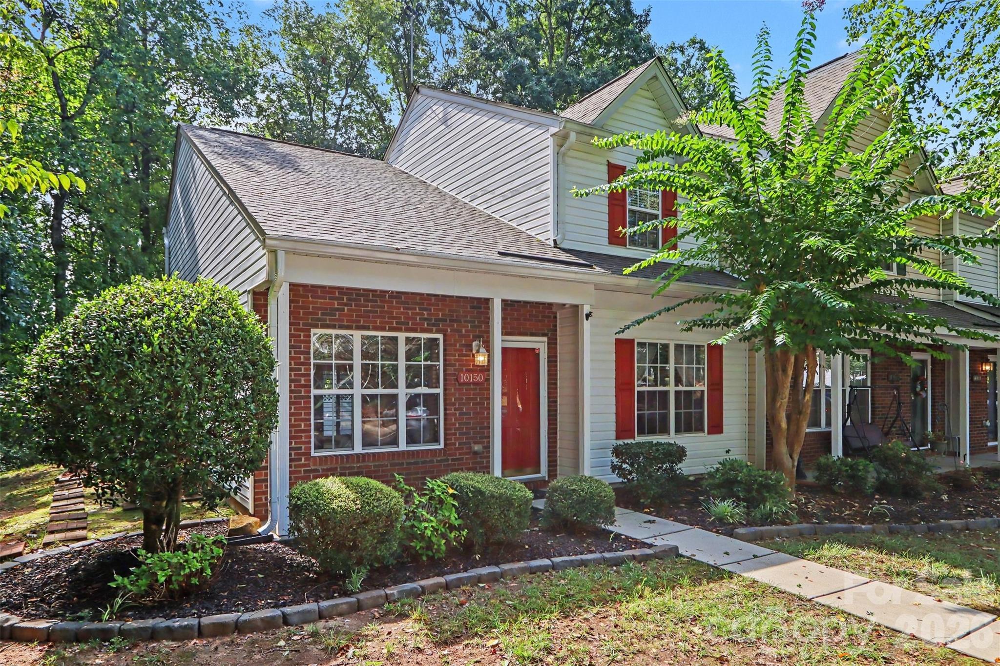 10150 Frosty Lane — Charlotte