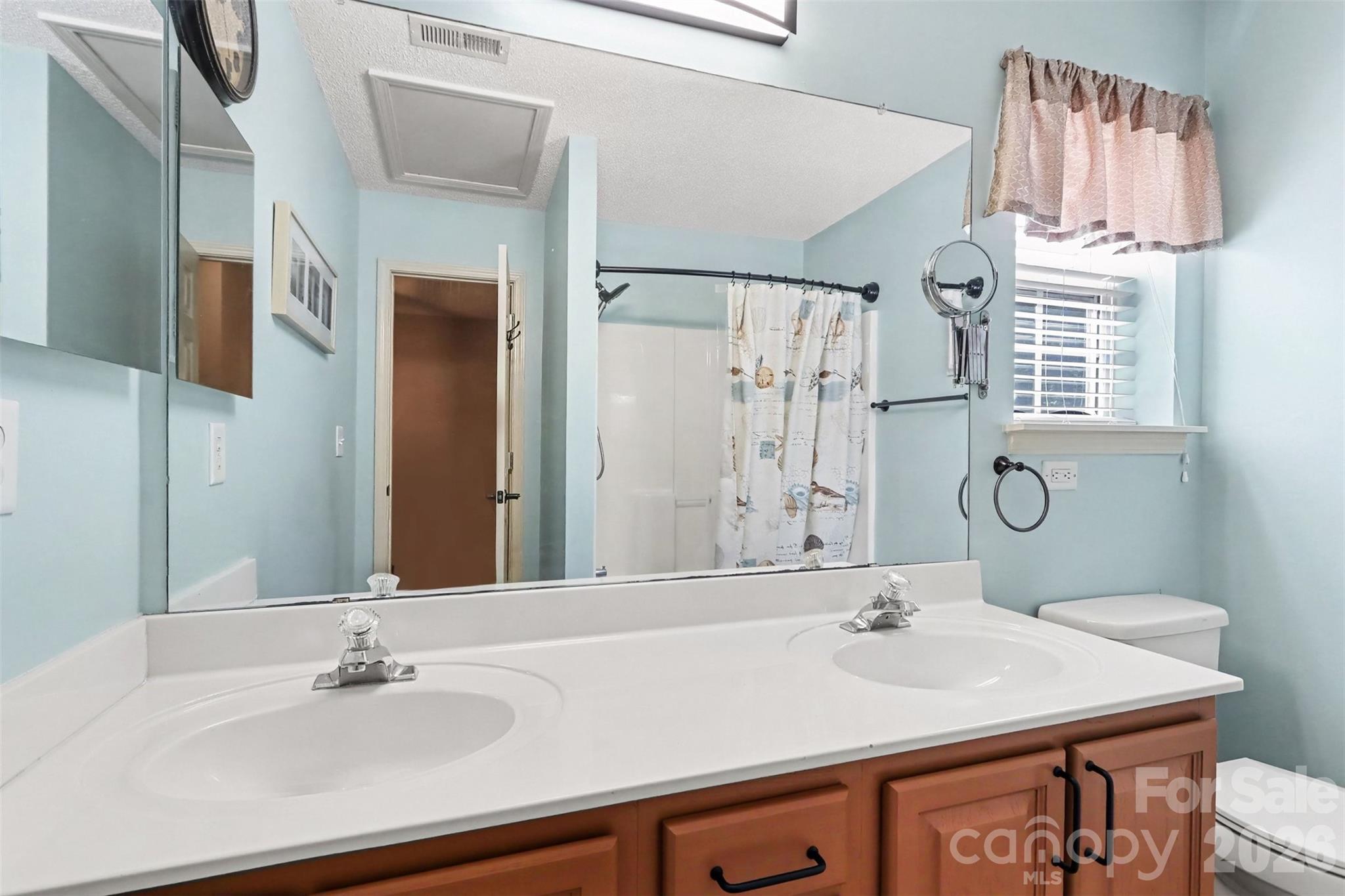 10150 Frosty Lane — Charlotte