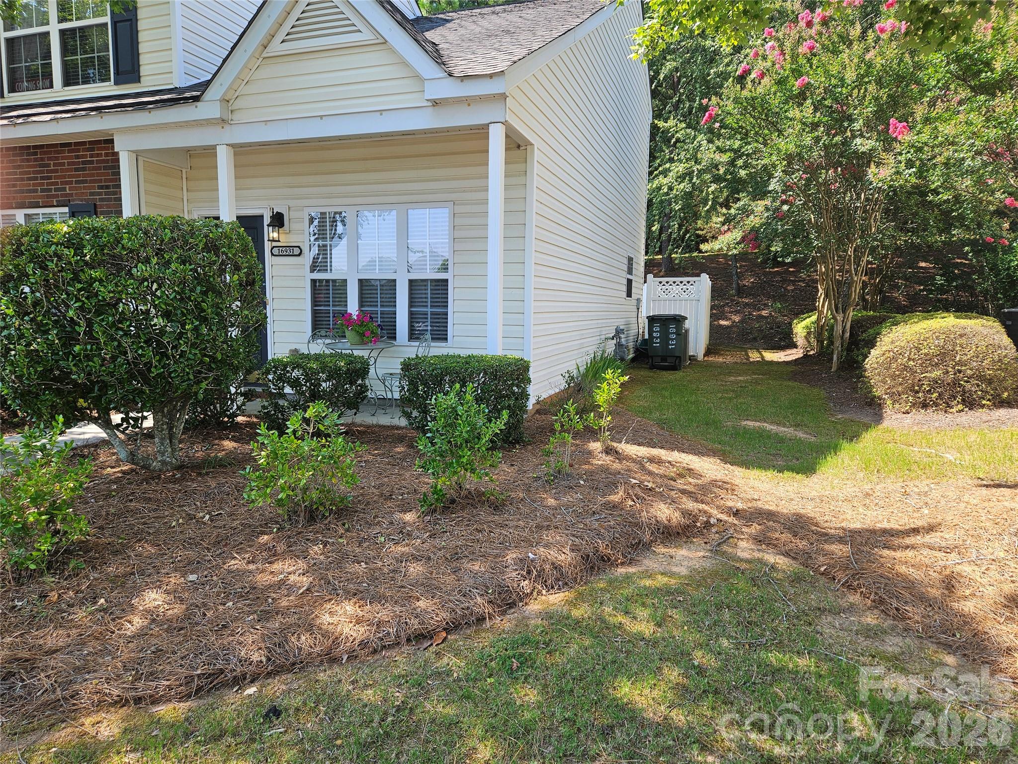 16931 Greenlawn Hills Court — Charlotte
