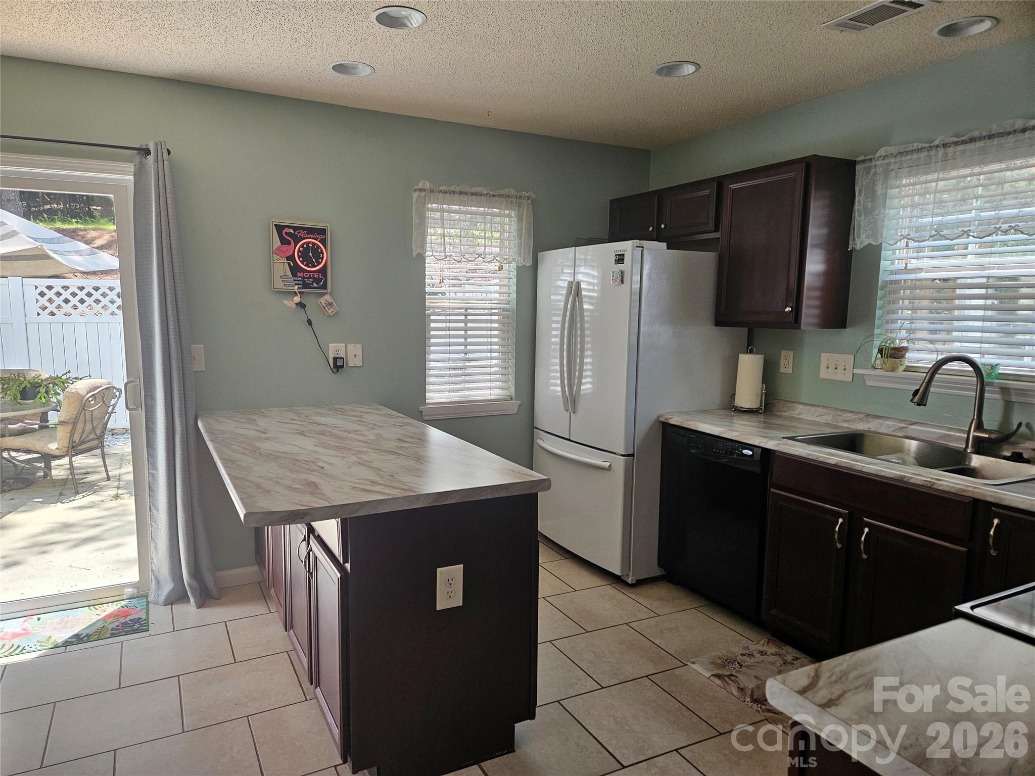 16931 Greenlawn Hills Court — Charlotte