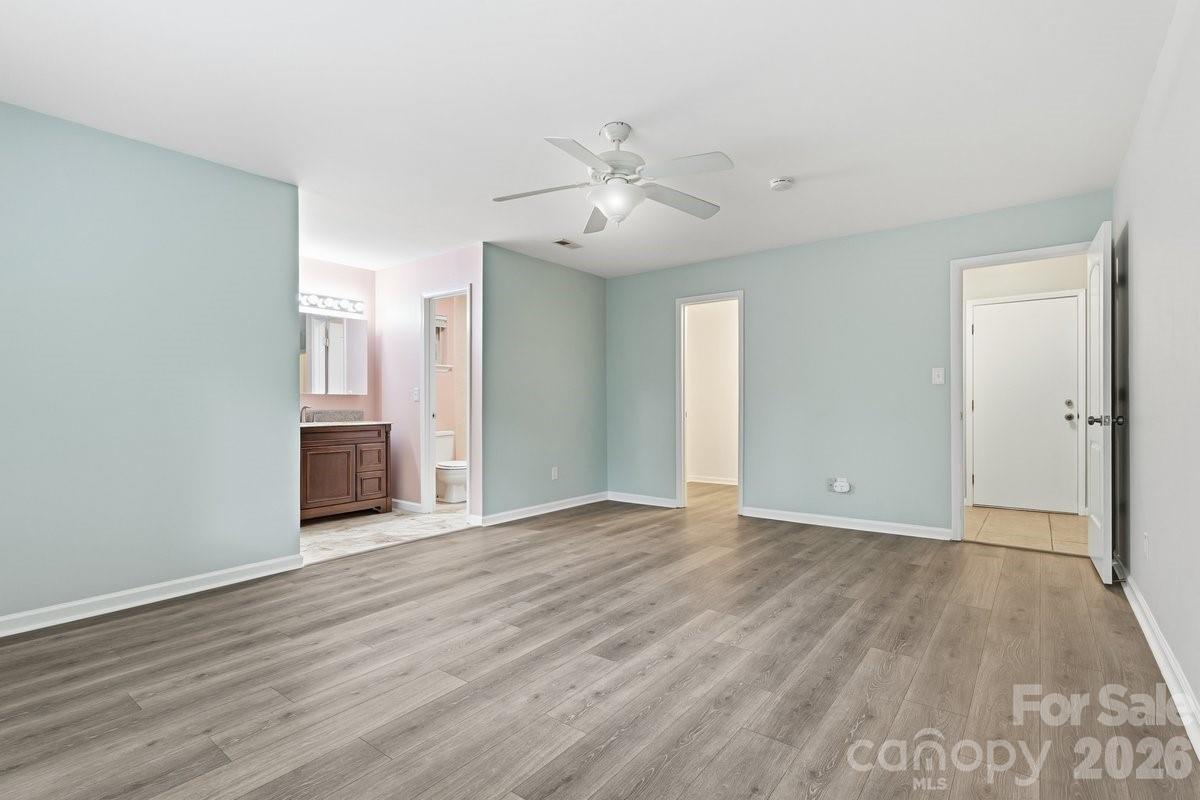 326 Vista Grande Circle — Charlotte