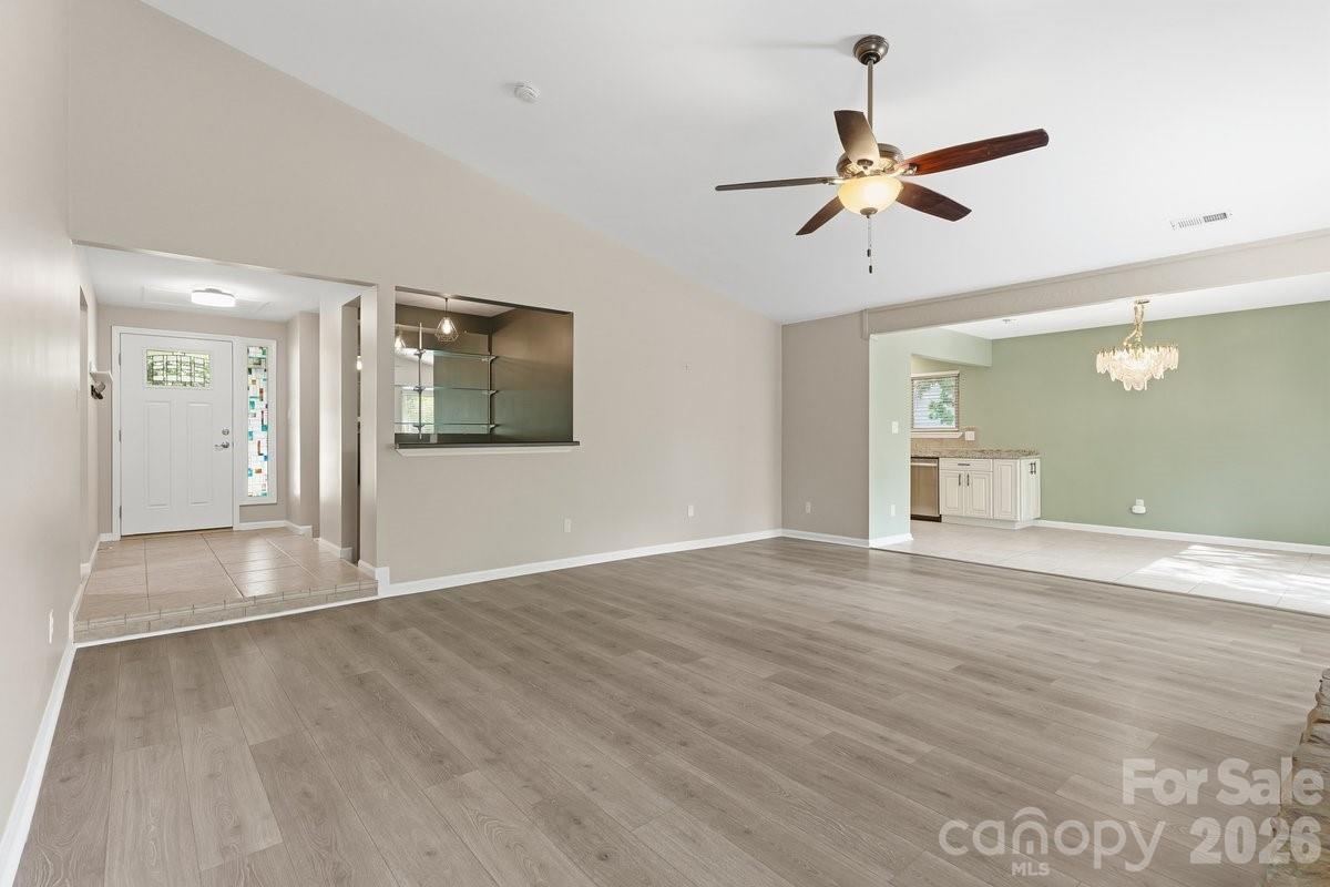 326 Vista Grande Circle — Charlotte