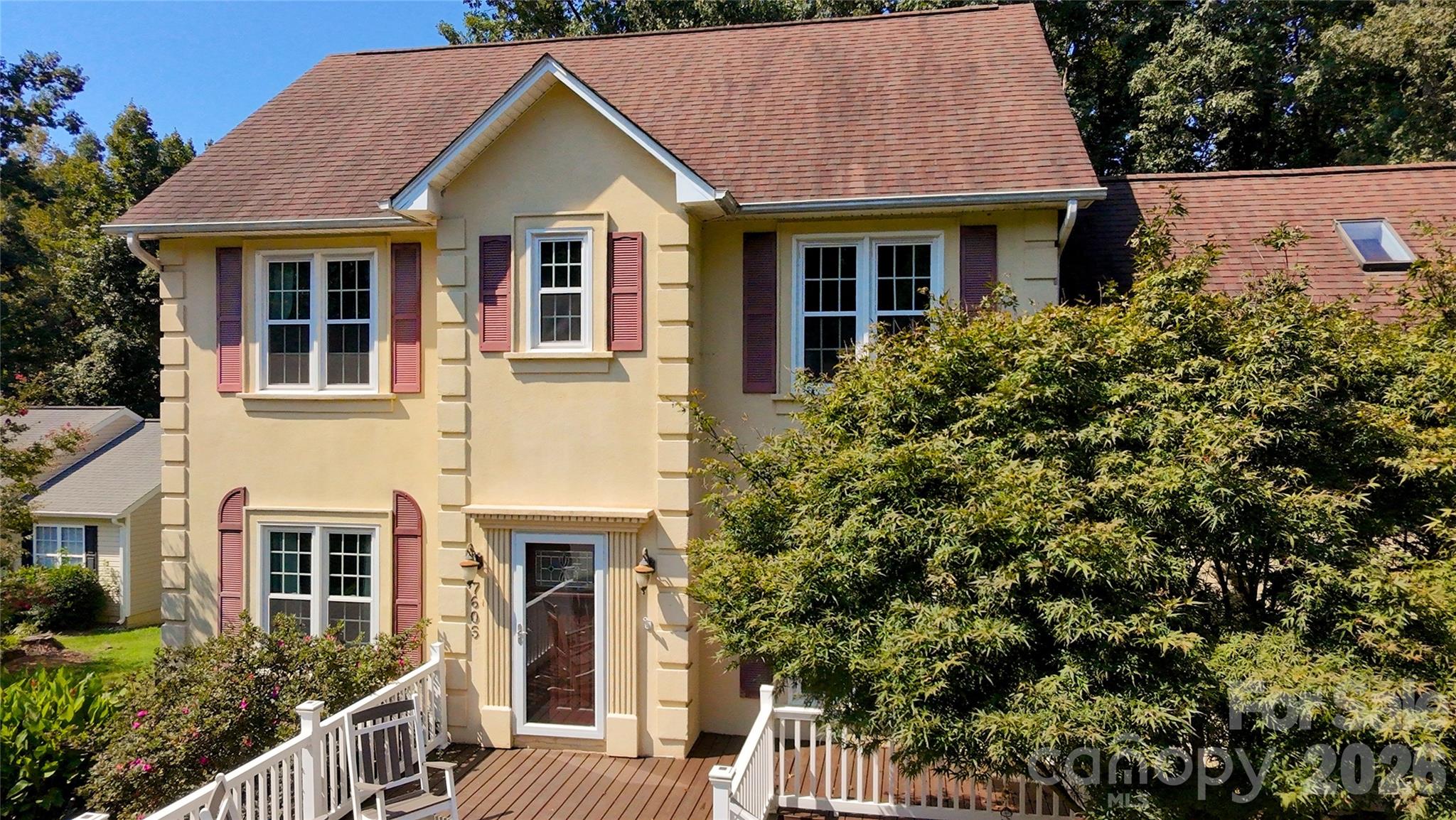 7605 Keating Drive — Oak Ridge