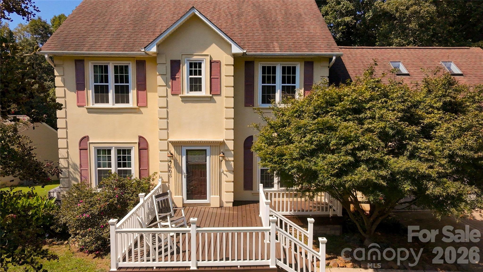 7605 Keating Drive — Oak Ridge