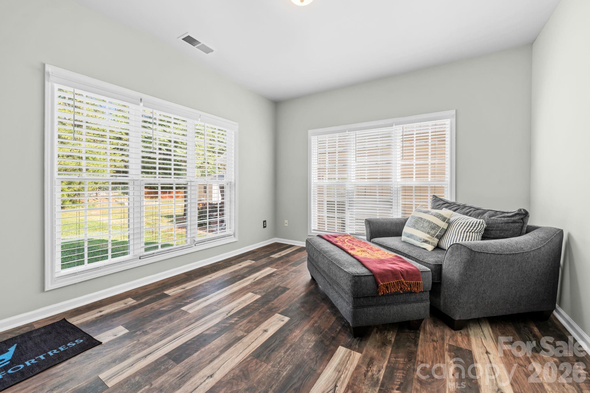 13439 Porter Creek Road — Charlotte