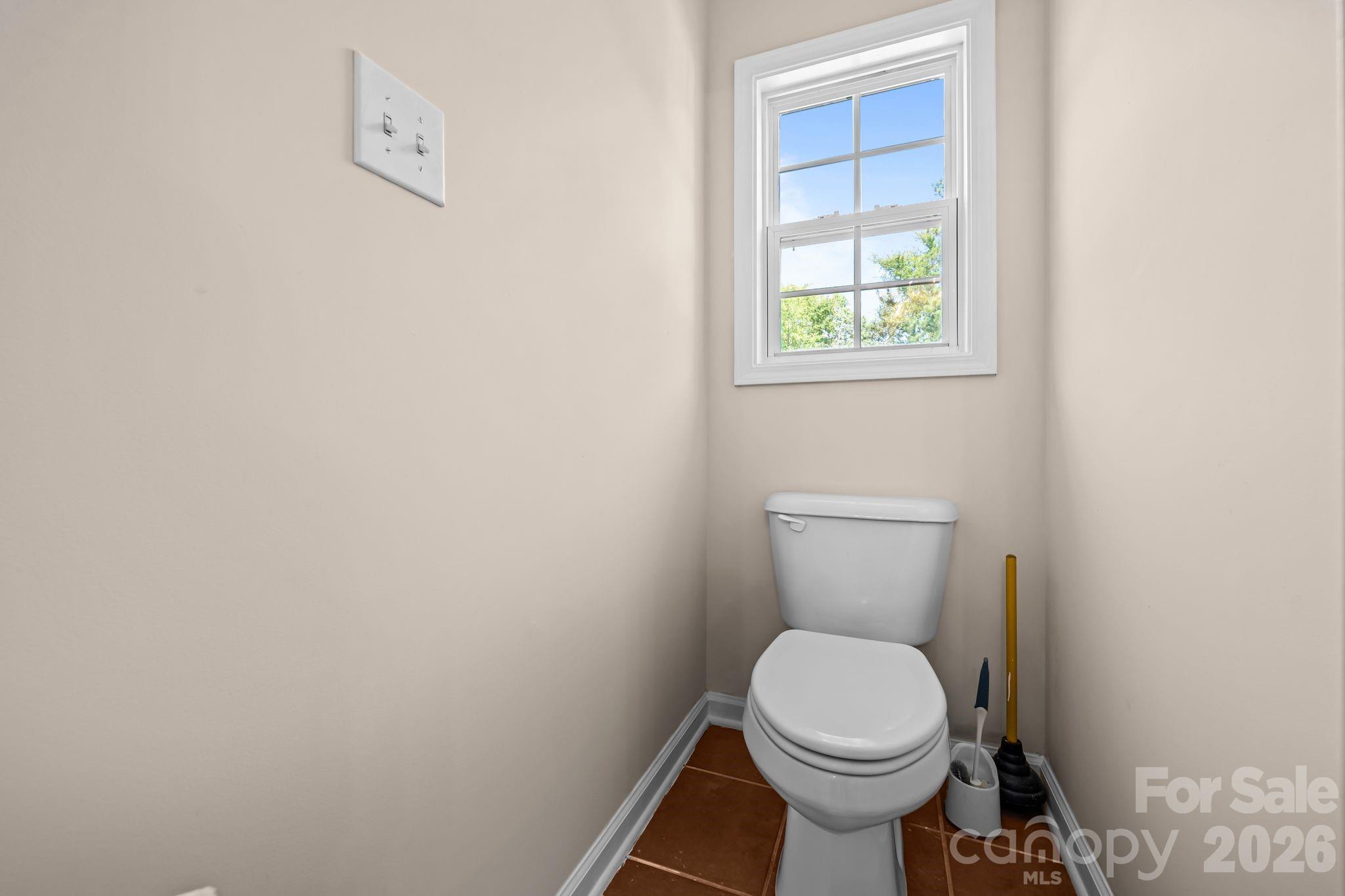 13439 Porter Creek Road — Charlotte