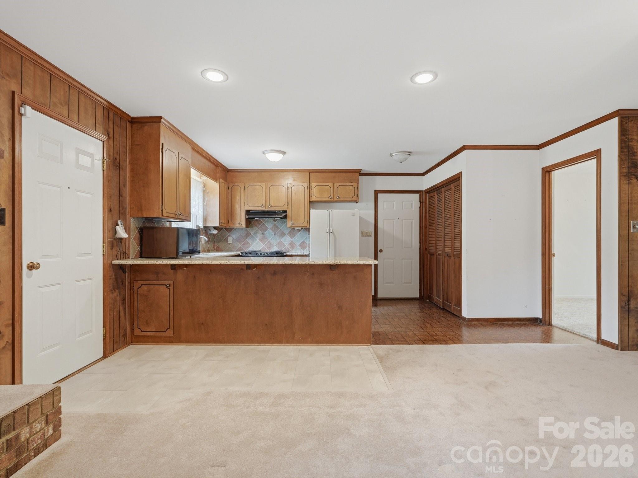 1807 NW Alamance Drive #103 — Concord
