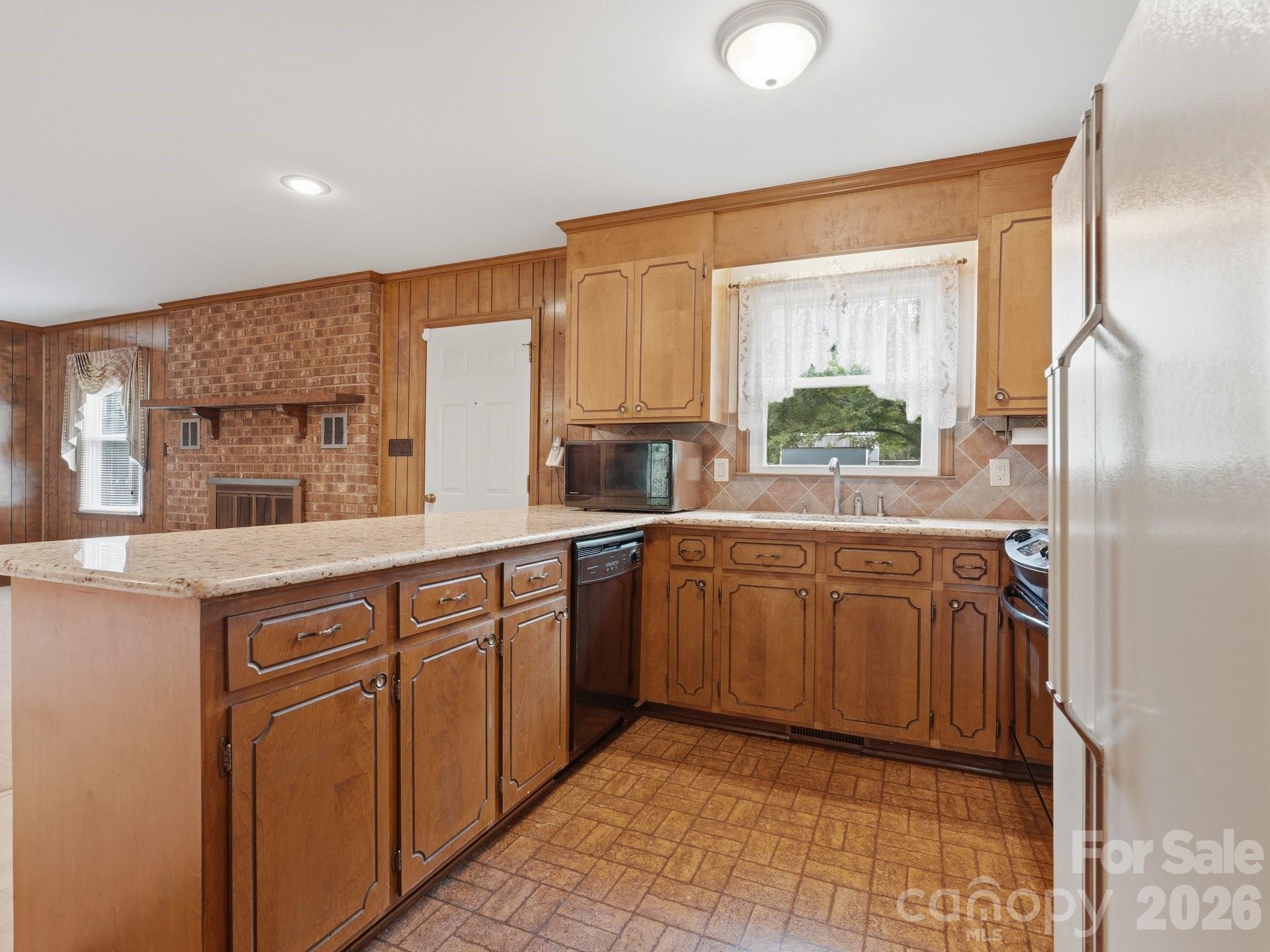 1807 NW Alamance Drive #103 — Concord