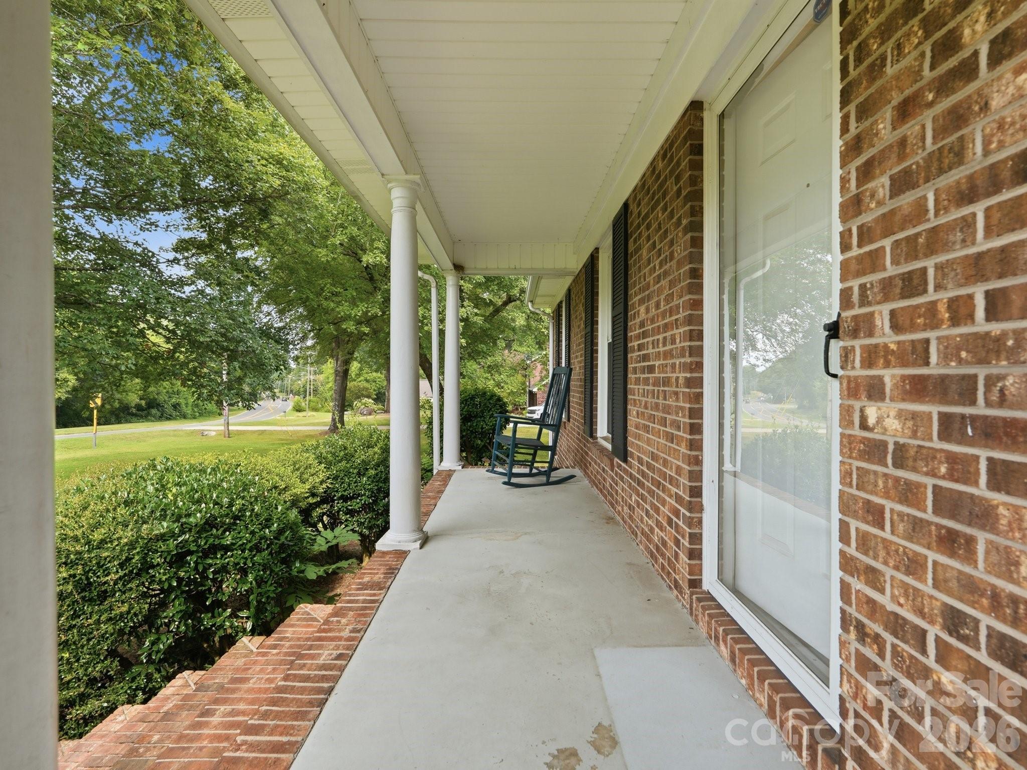 1807 NW Alamance Drive #103 — Concord