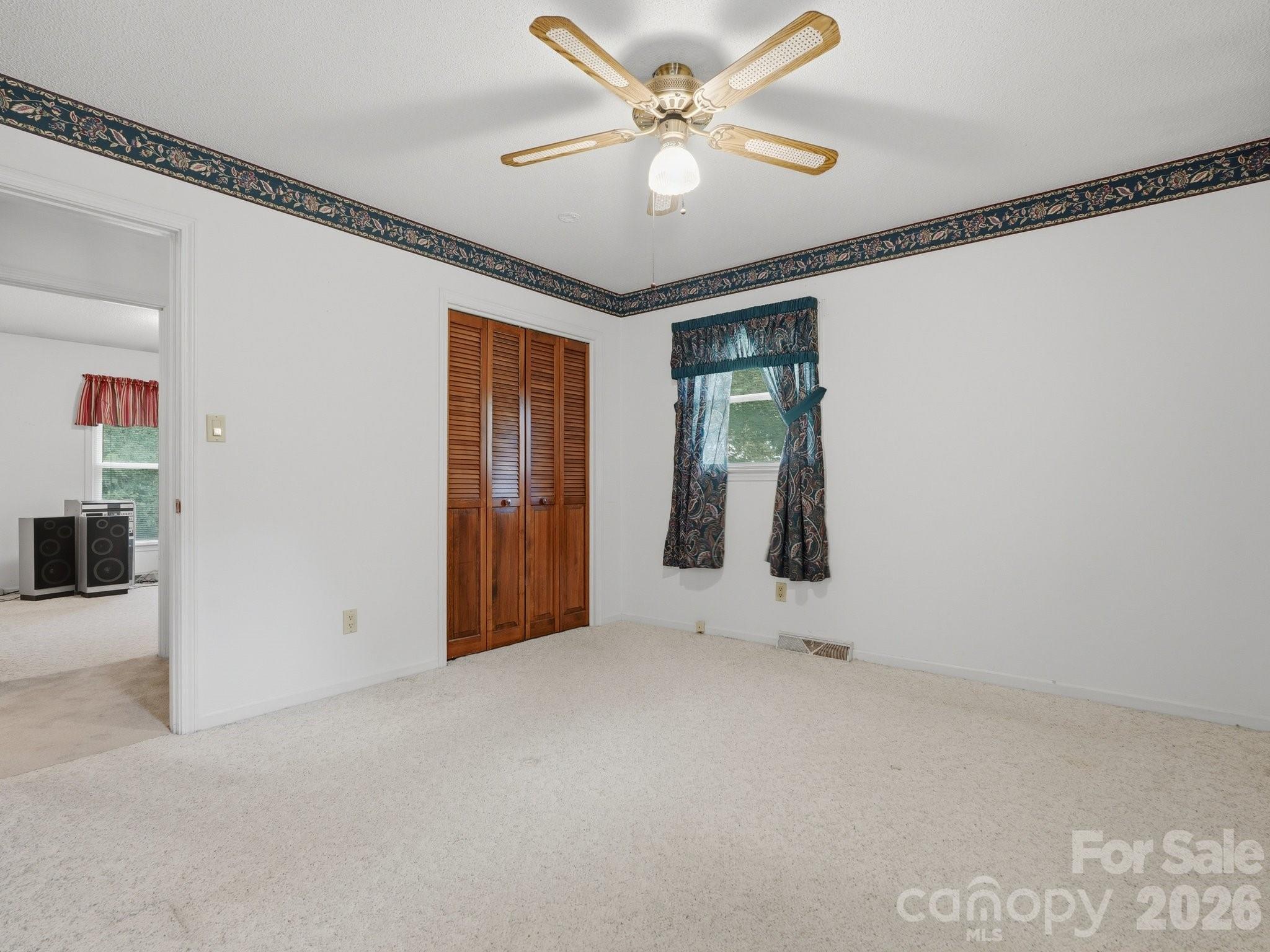 1807 NW Alamance Drive #103 — Concord