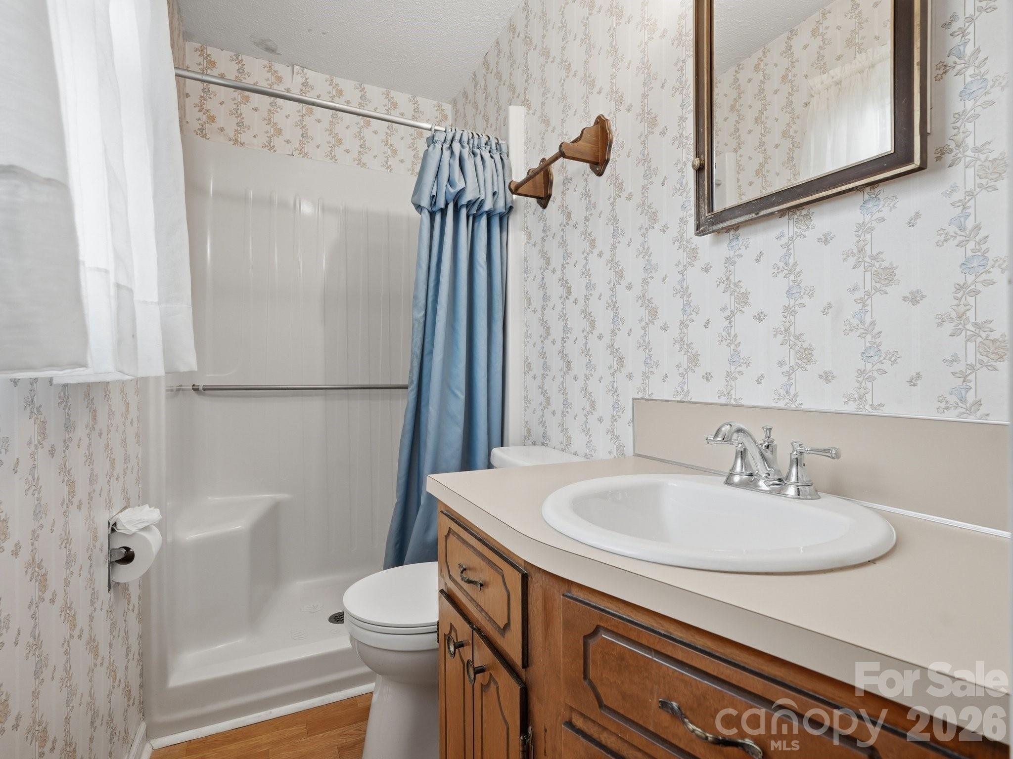 1807 NW Alamance Drive #103 — Concord