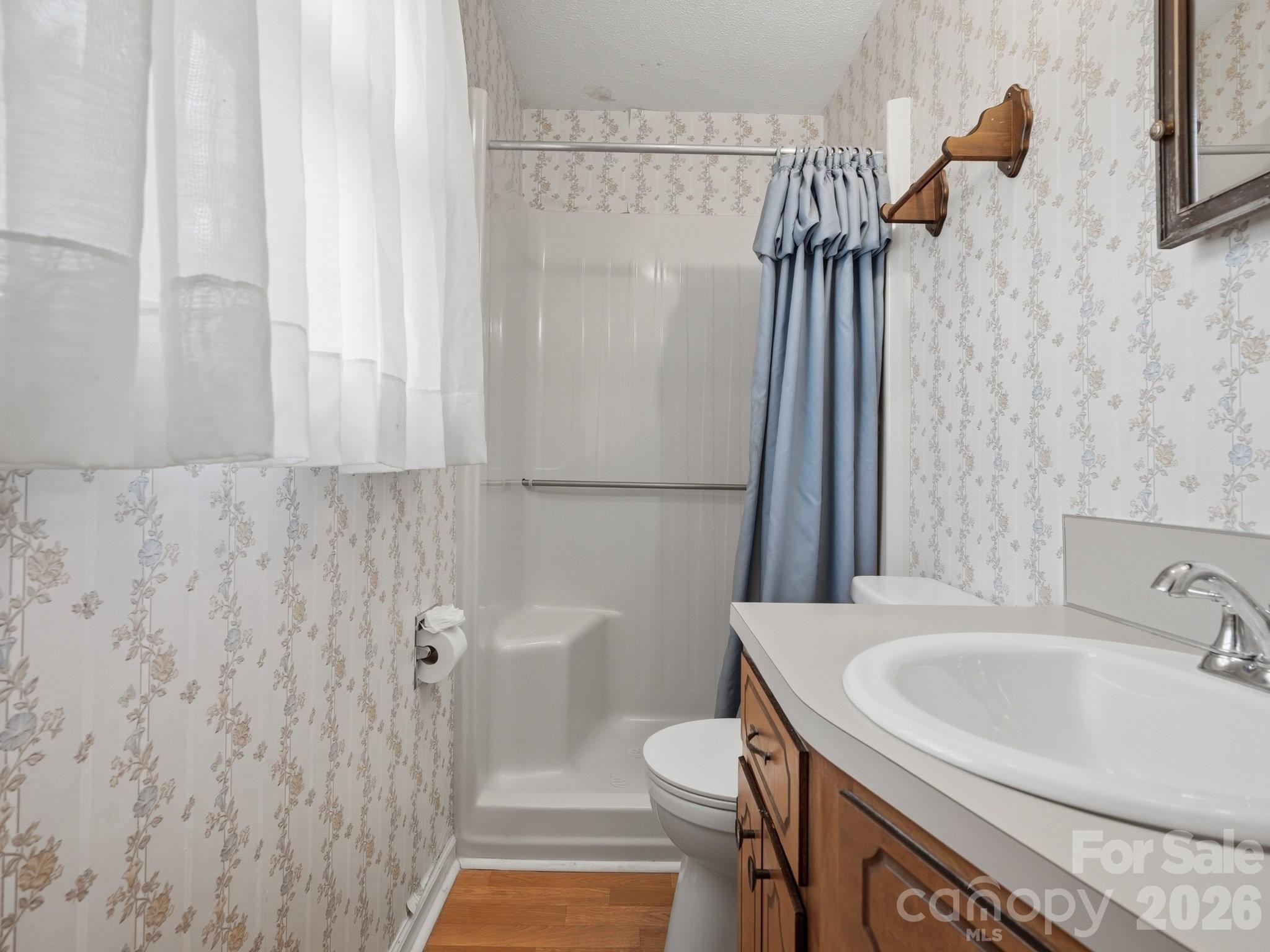 1807 NW Alamance Drive #103 — Concord