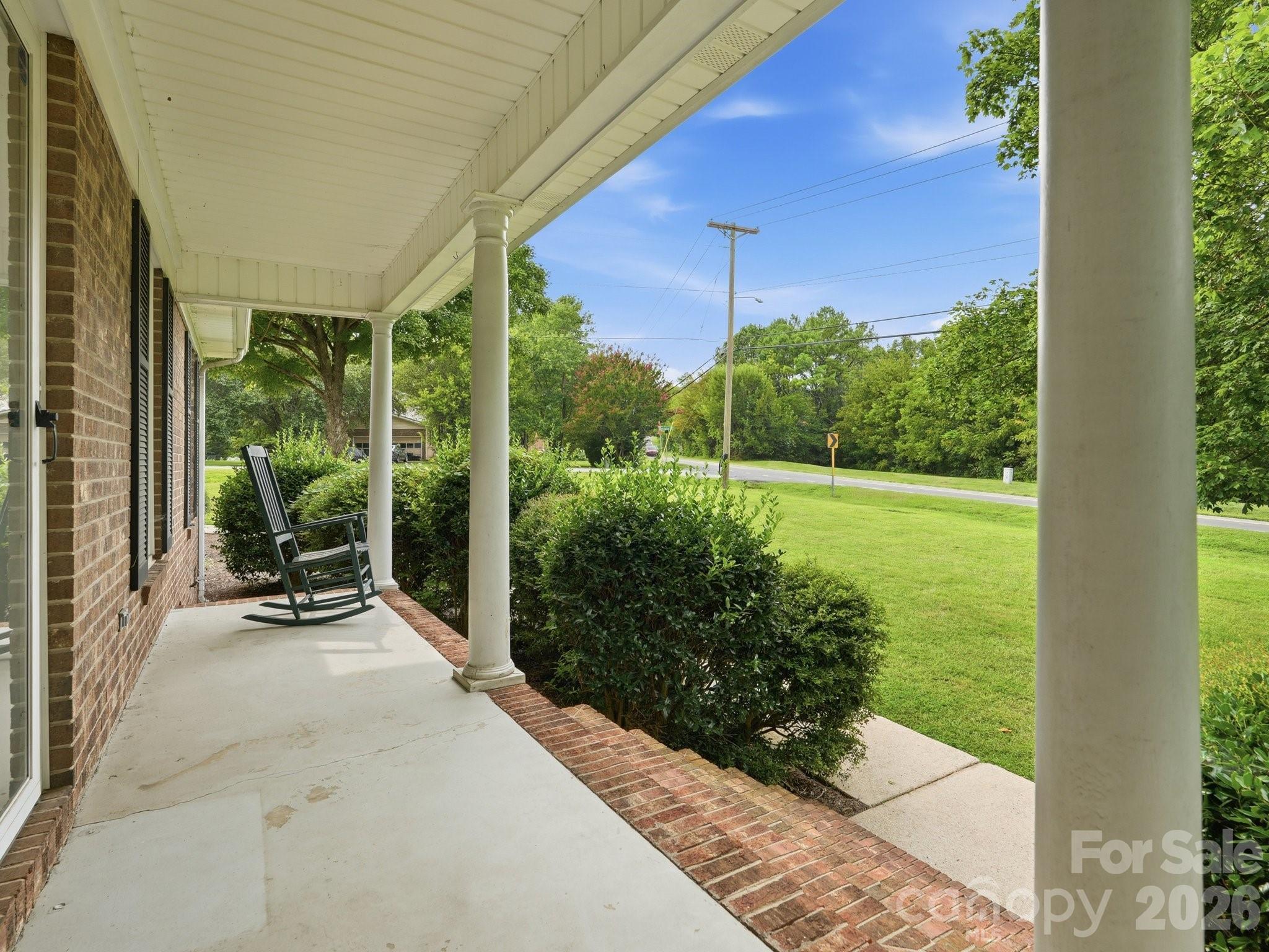 1807 NW Alamance Drive #103 — Concord