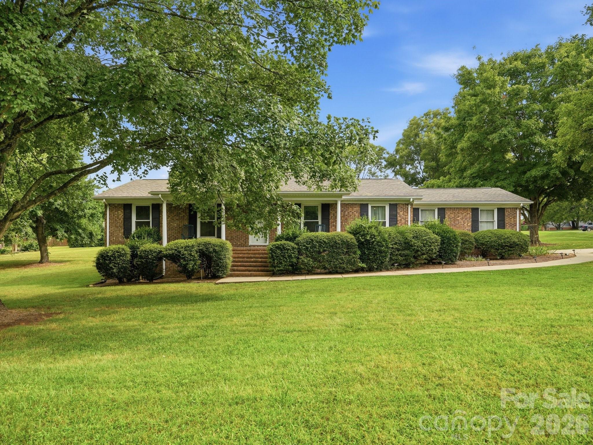 1807 NW Alamance Drive #103 — Concord