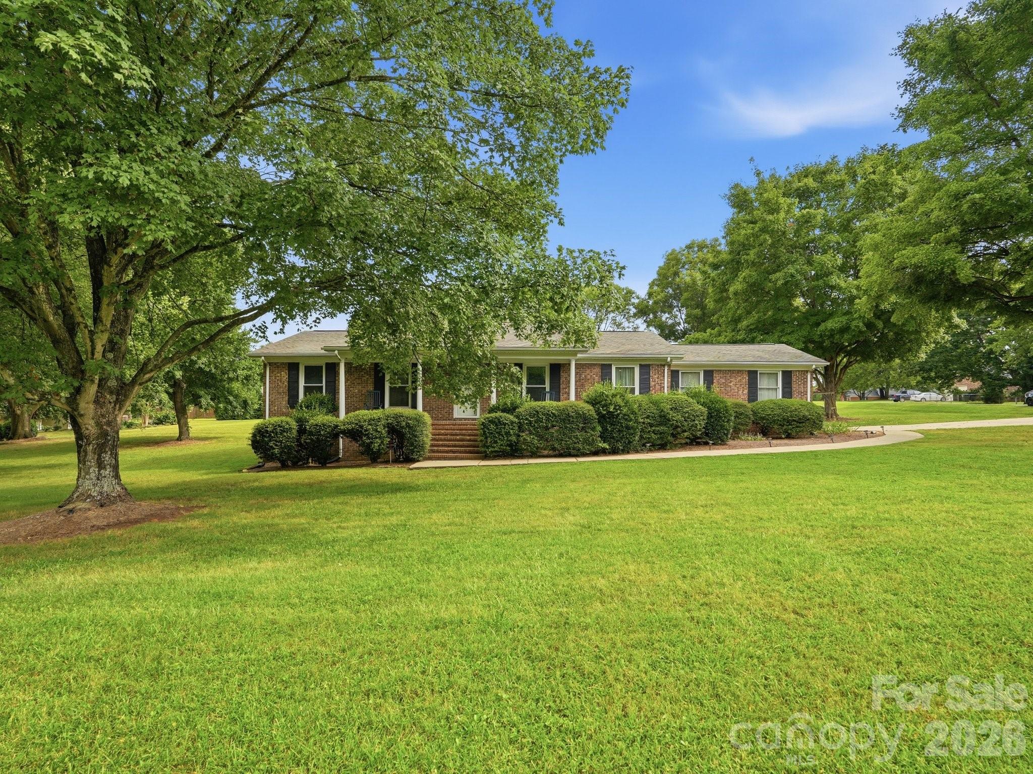 1807 NW Alamance Drive #103 — Concord