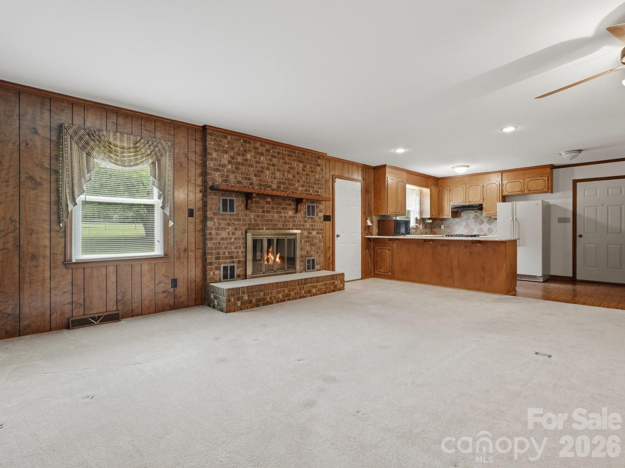 1807 NW Alamance Drive #103 — Concord