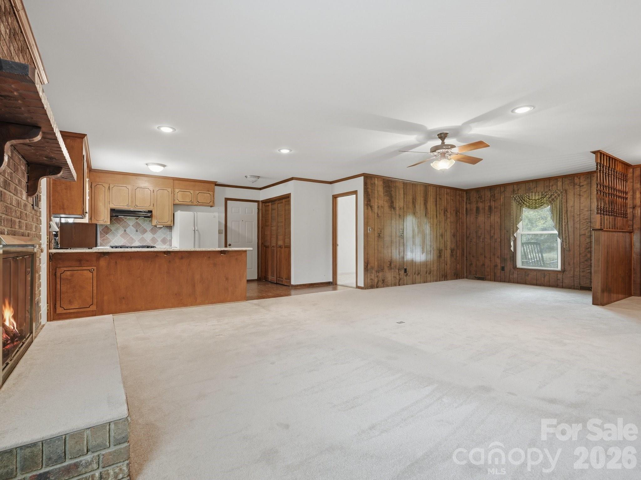 1807 NW Alamance Drive #103 — Concord