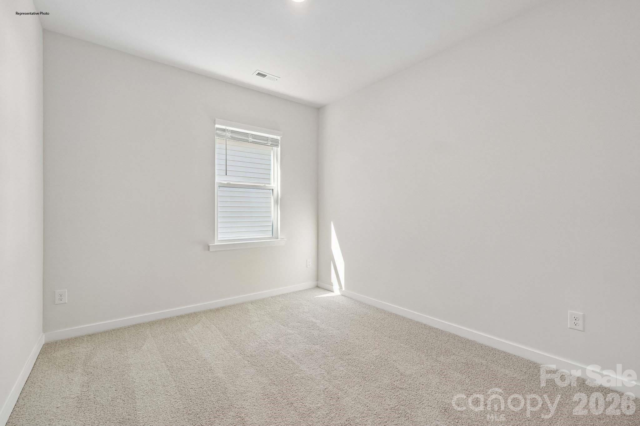 4665 Fanning Road — Hickory