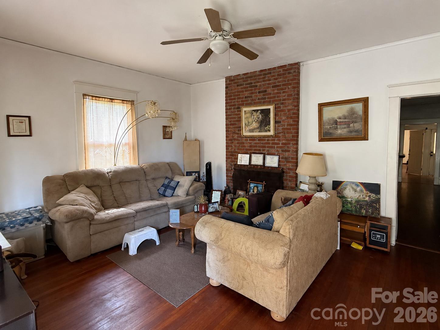 611 W Monroe Street — Salisbury