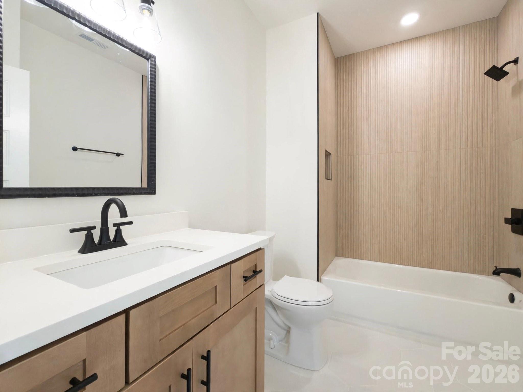 3800 Erskine Woods Drive — Bessemer City