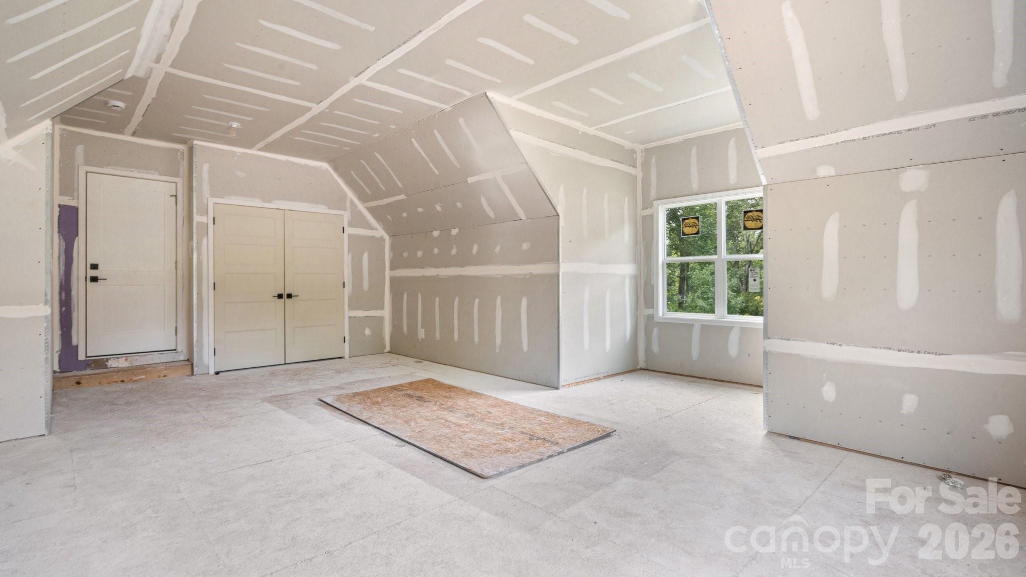 3800 Erskine Woods Drive — Bessemer City