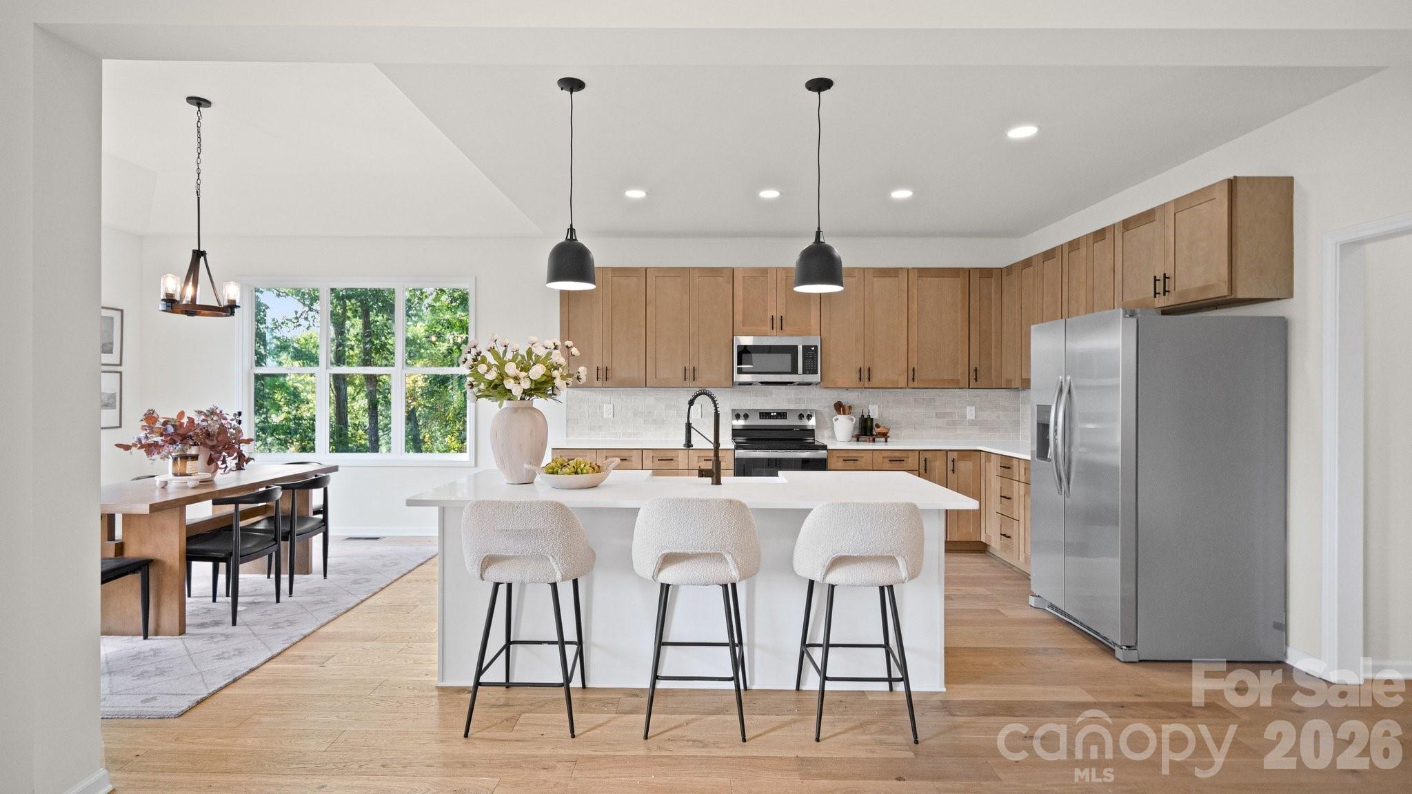 3800 Erskine Woods Drive — Bessemer City