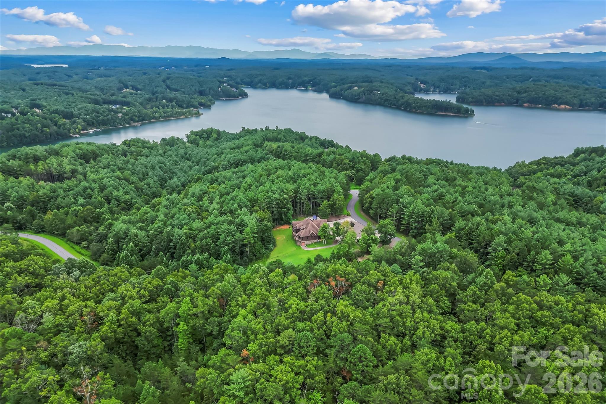 293 Bear Cliff Drive — Nebo