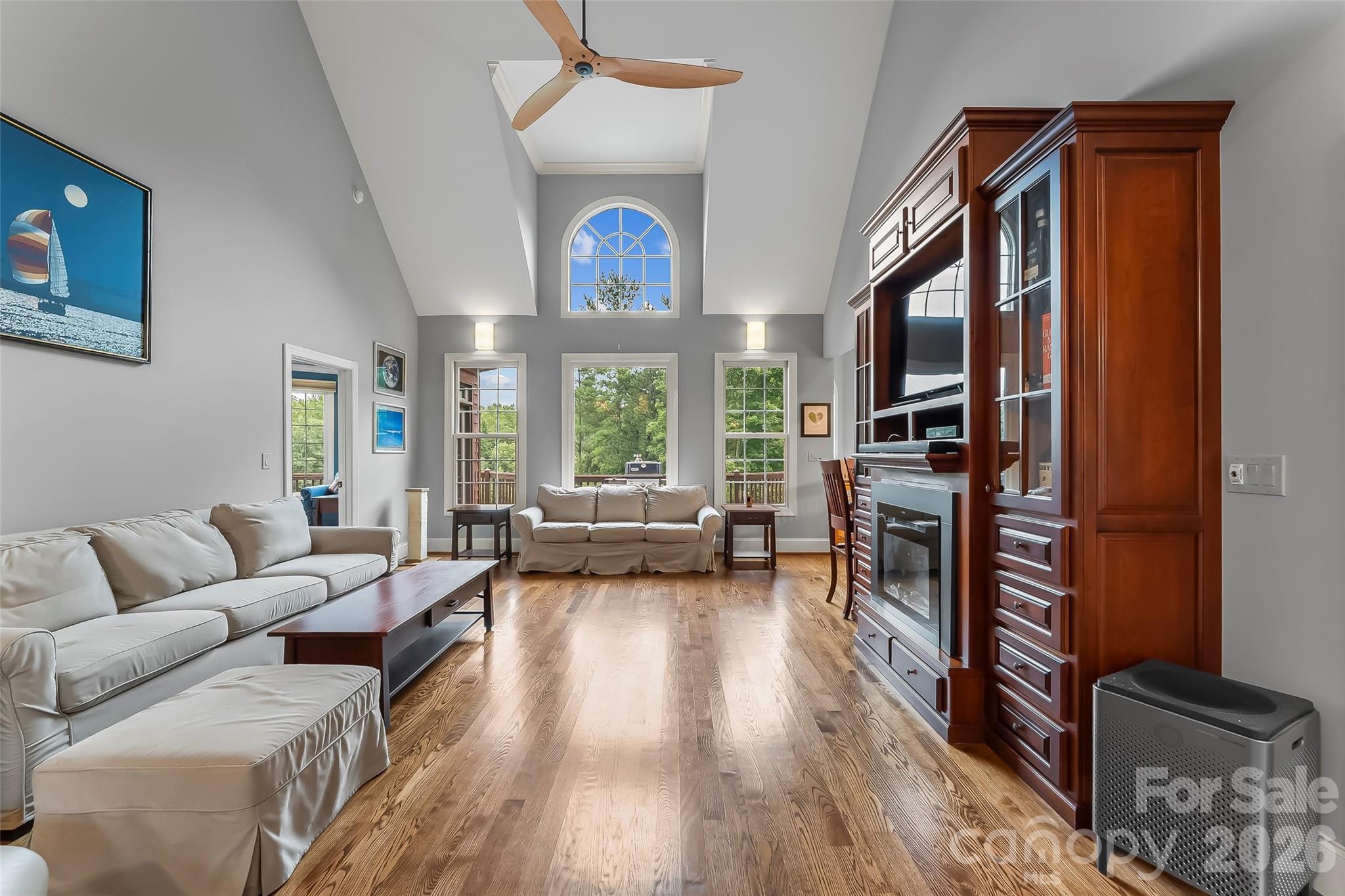 293 Bear Cliff Drive — Nebo