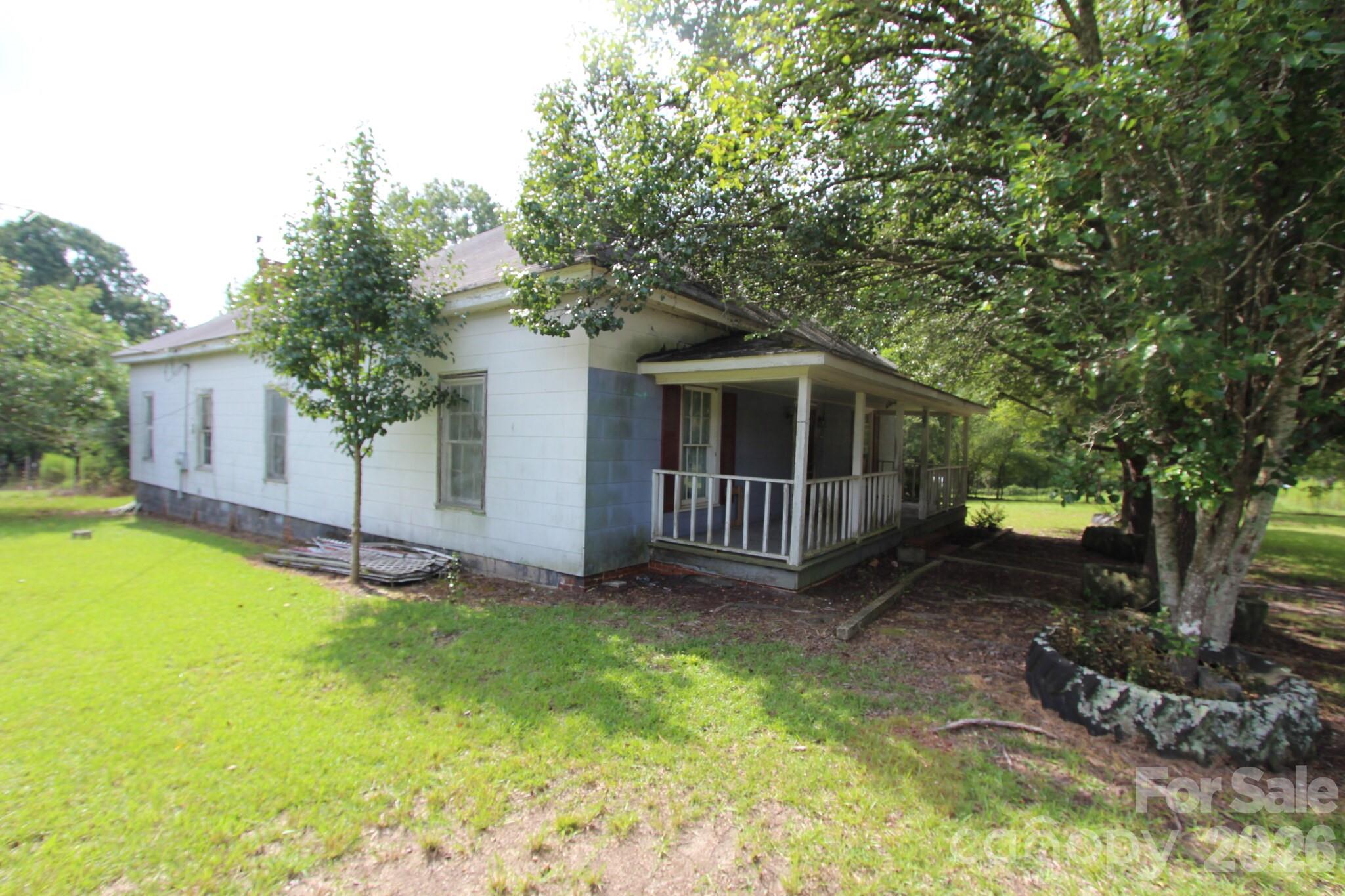 368 HWY 145 Highway N — Chesterfield