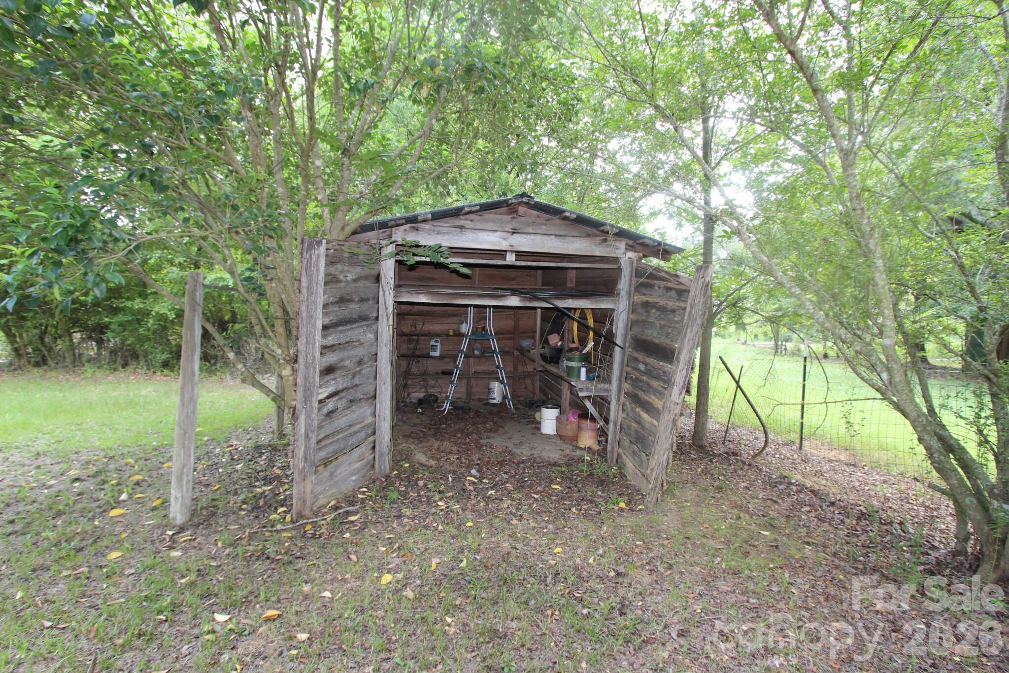 368 HWY 145 Highway N — Chesterfield