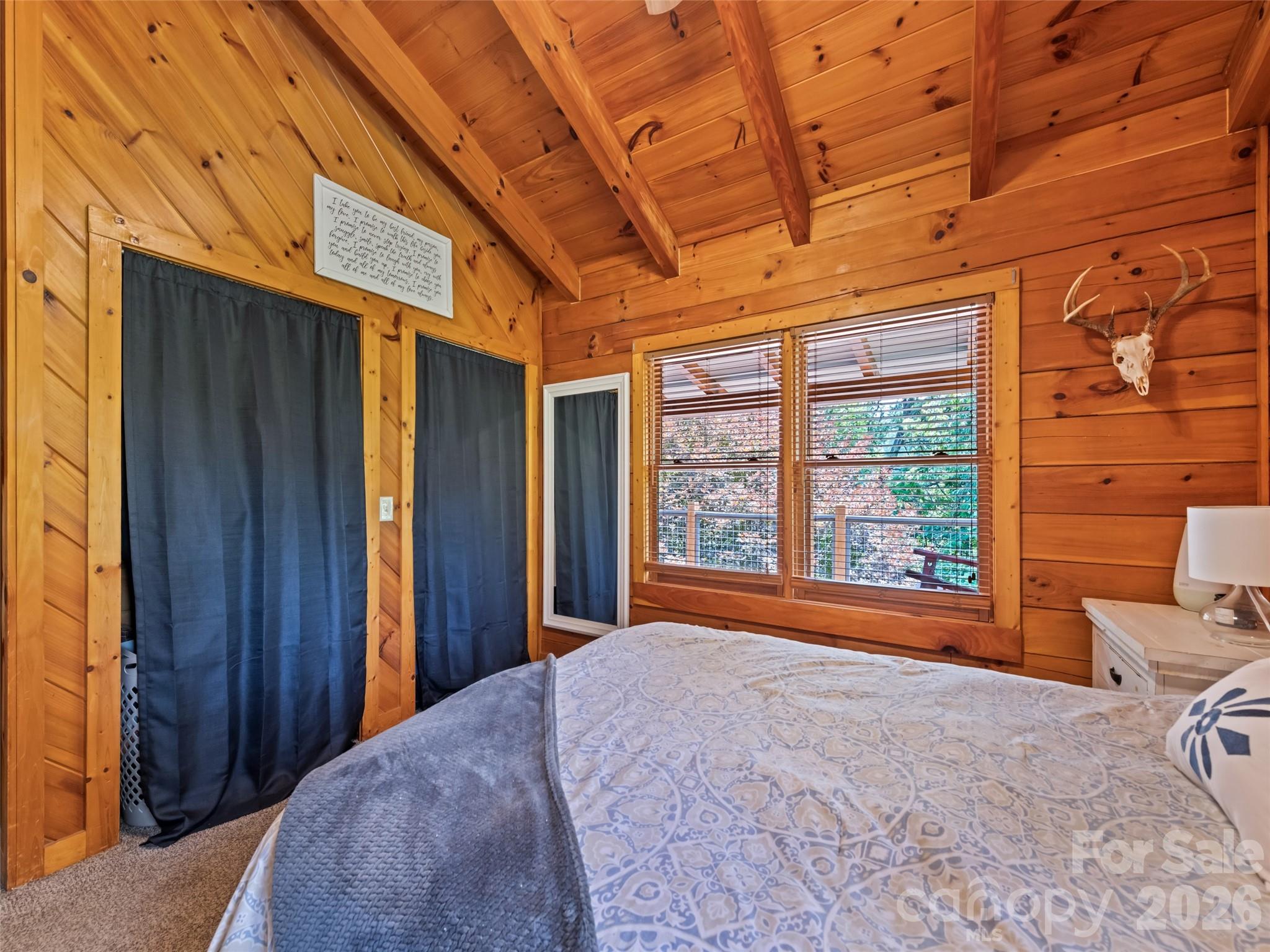 367 Robinson Road — Clyde