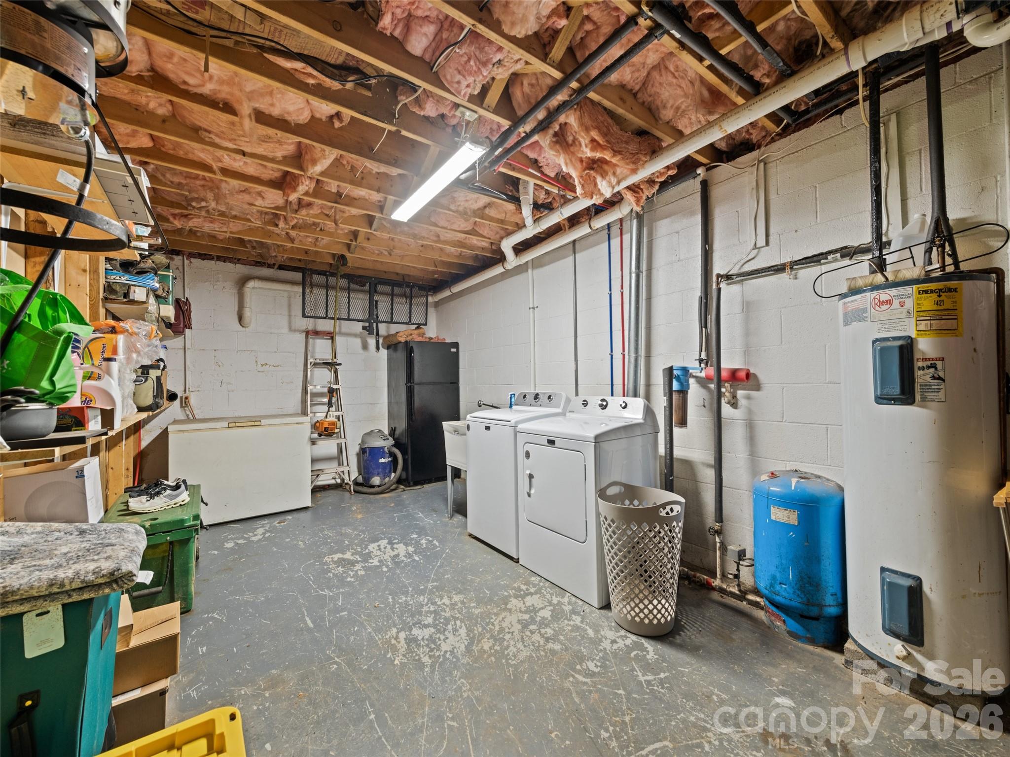 367 Robinson Road — Clyde