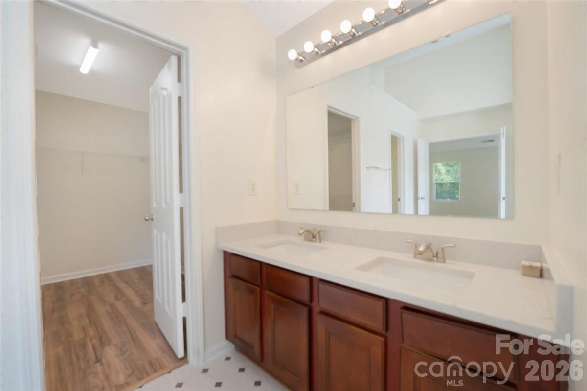 423 Mountain Quail Drive — Charlotte