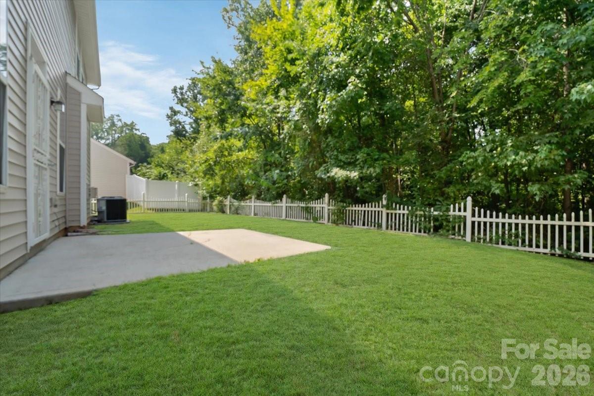423 Mountain Quail Drive — Charlotte