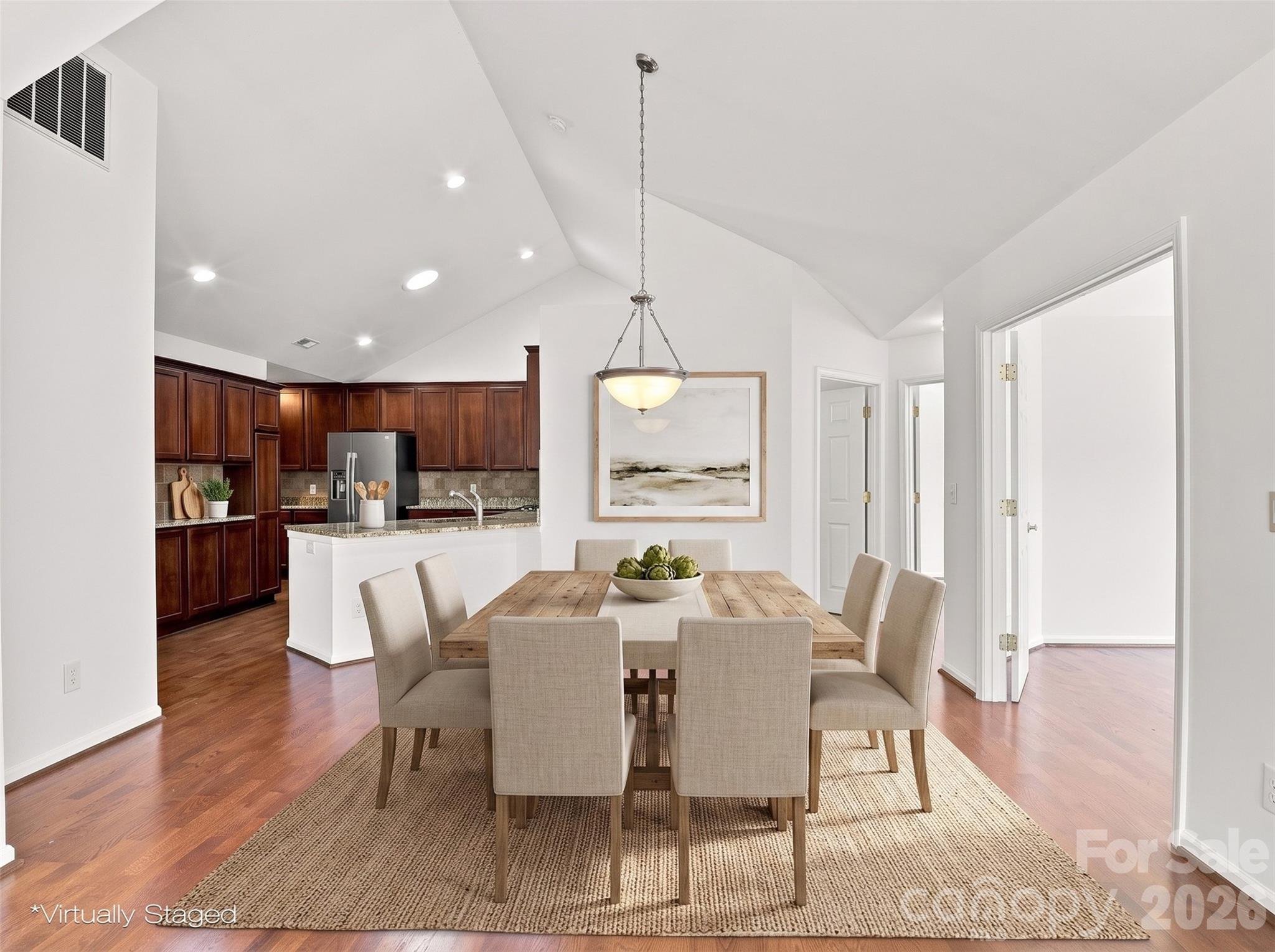 821 Ledgestone Court — Tega Cay