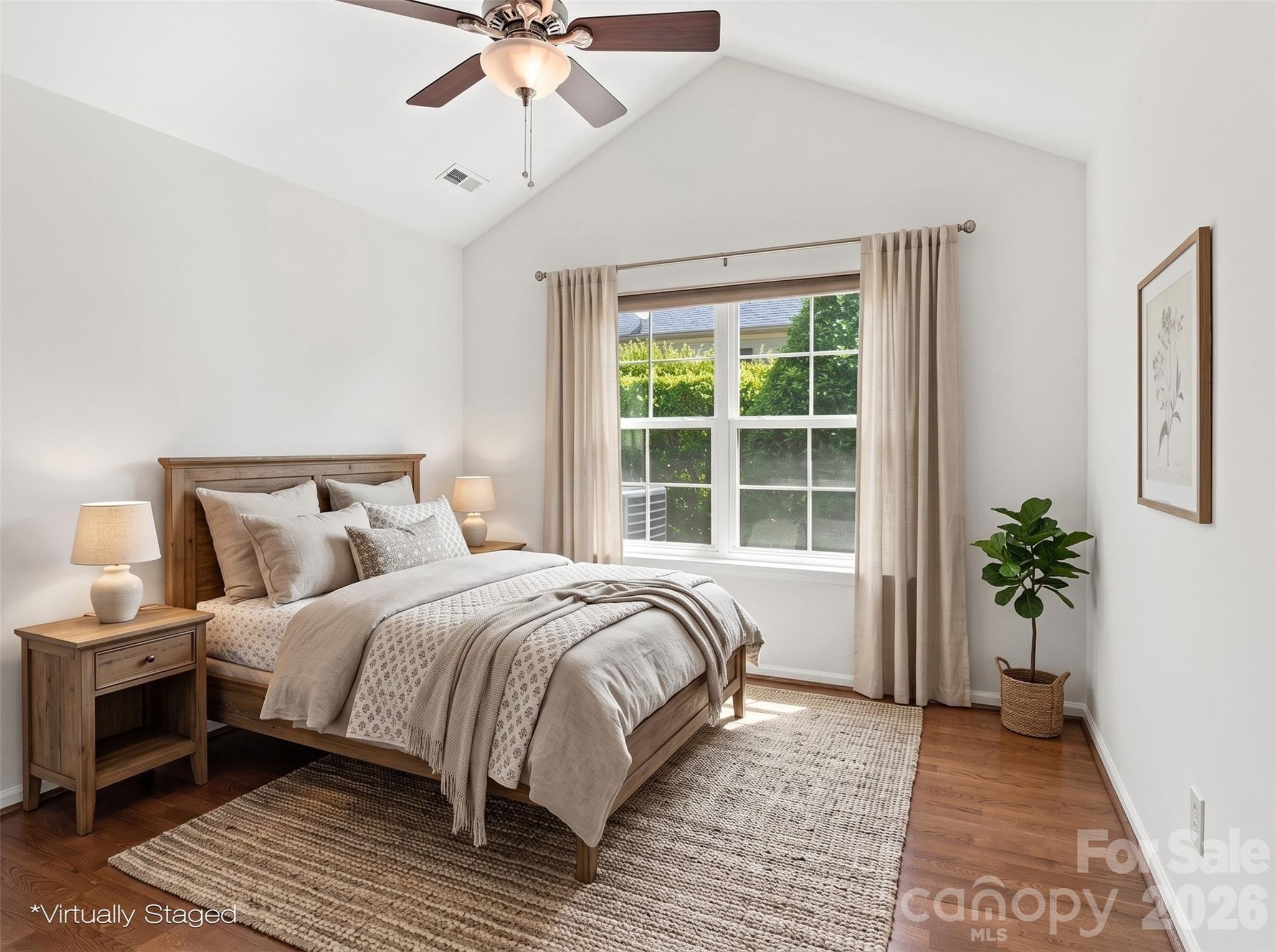 821 Ledgestone Court — Tega Cay