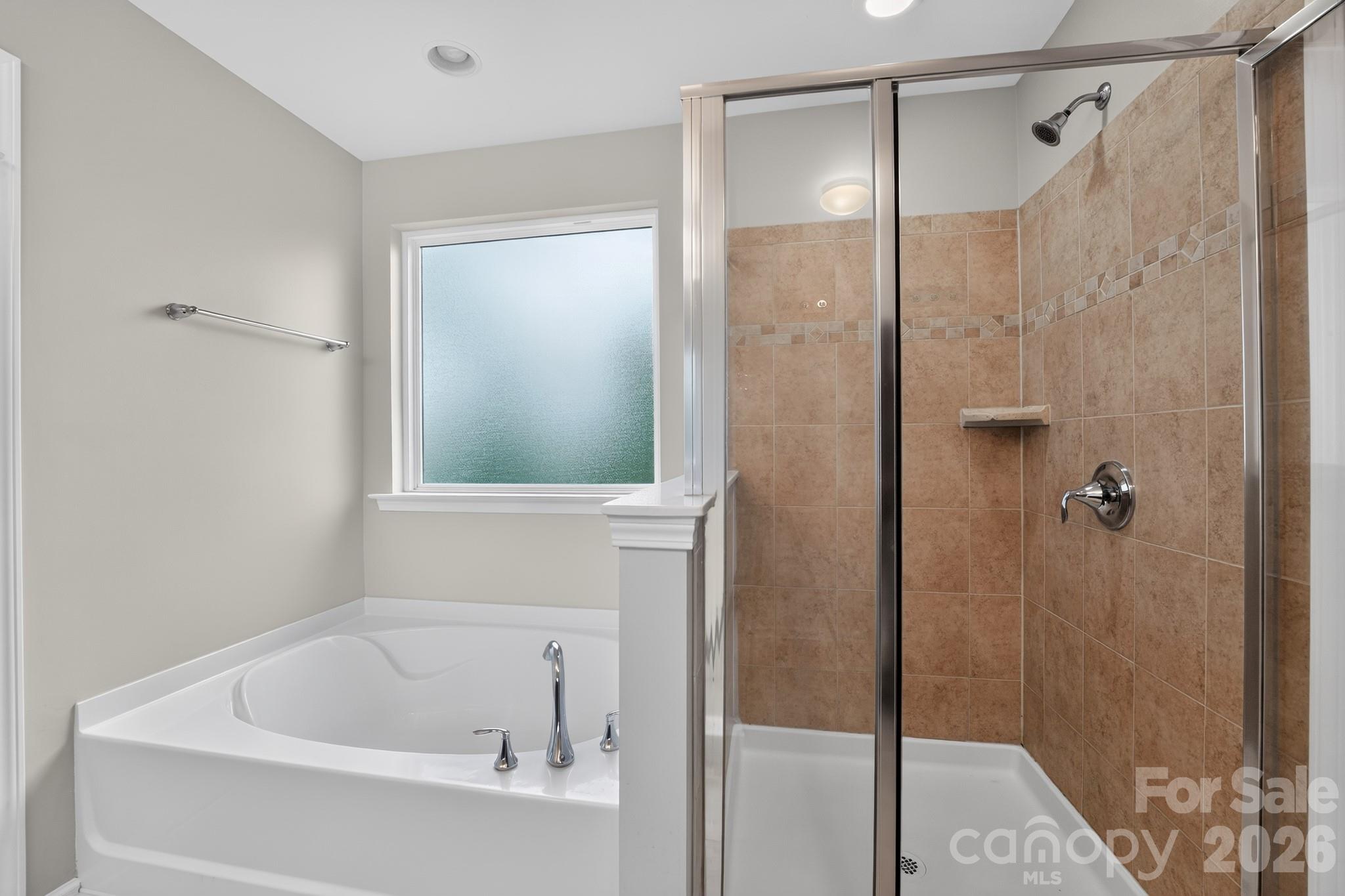 8224 Kelburn Lane — Charlotte