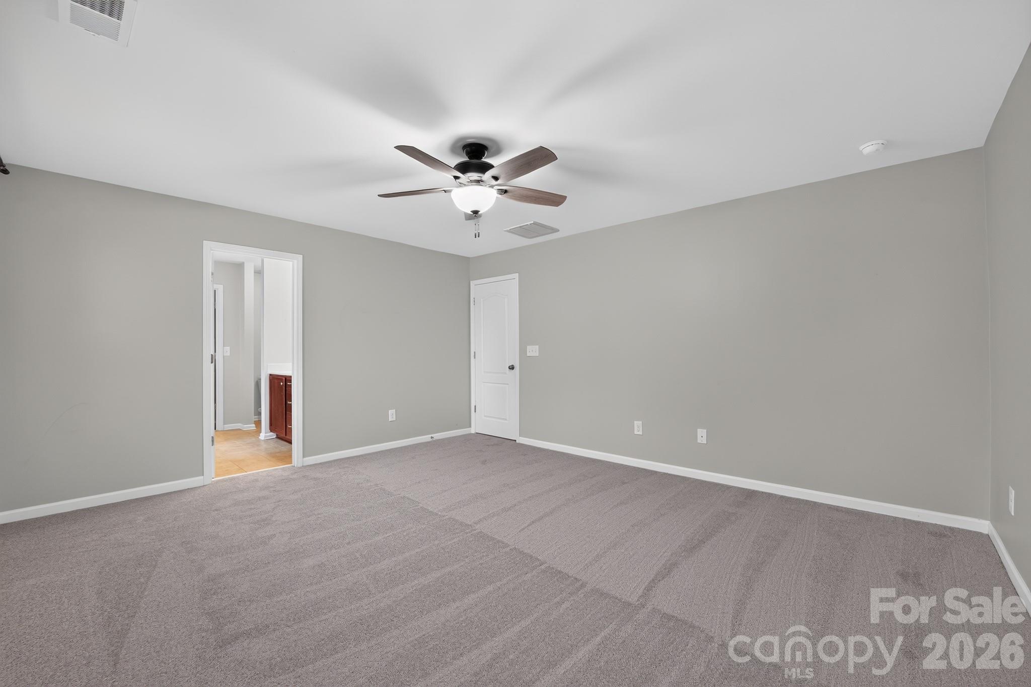8224 Kelburn Lane — Charlotte