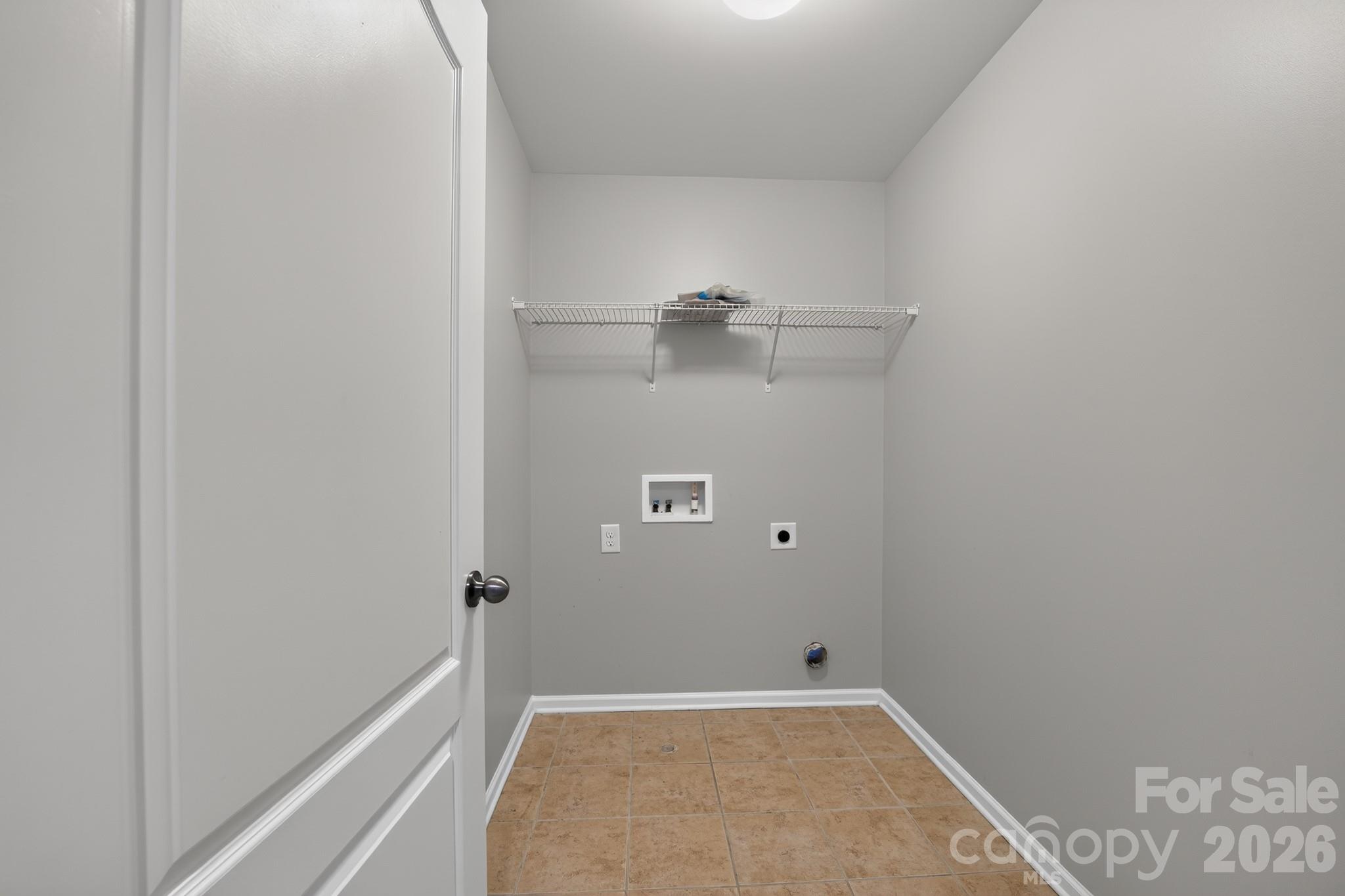 8224 Kelburn Lane — Charlotte