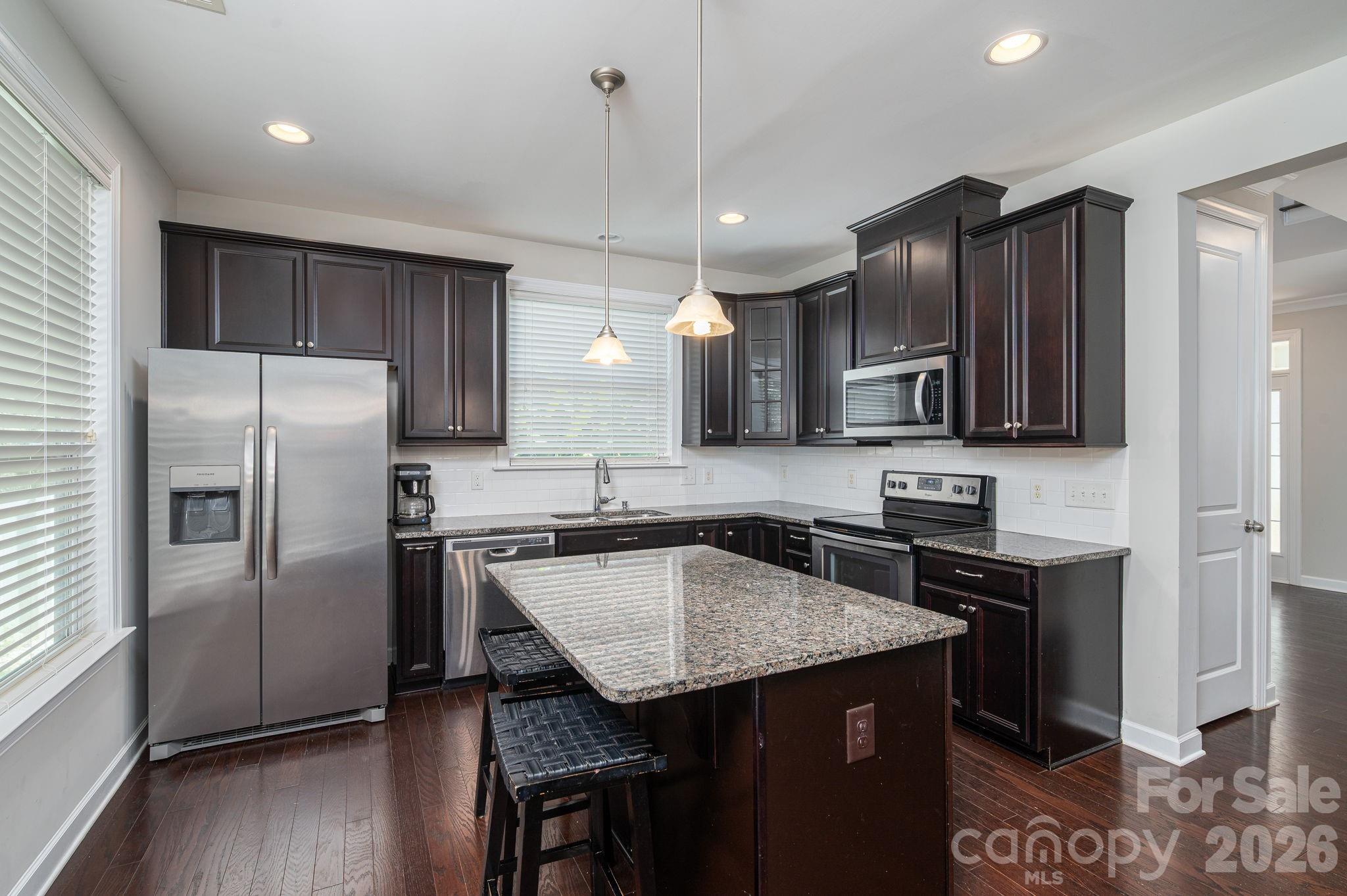 424 Planters Way — Mount Holly