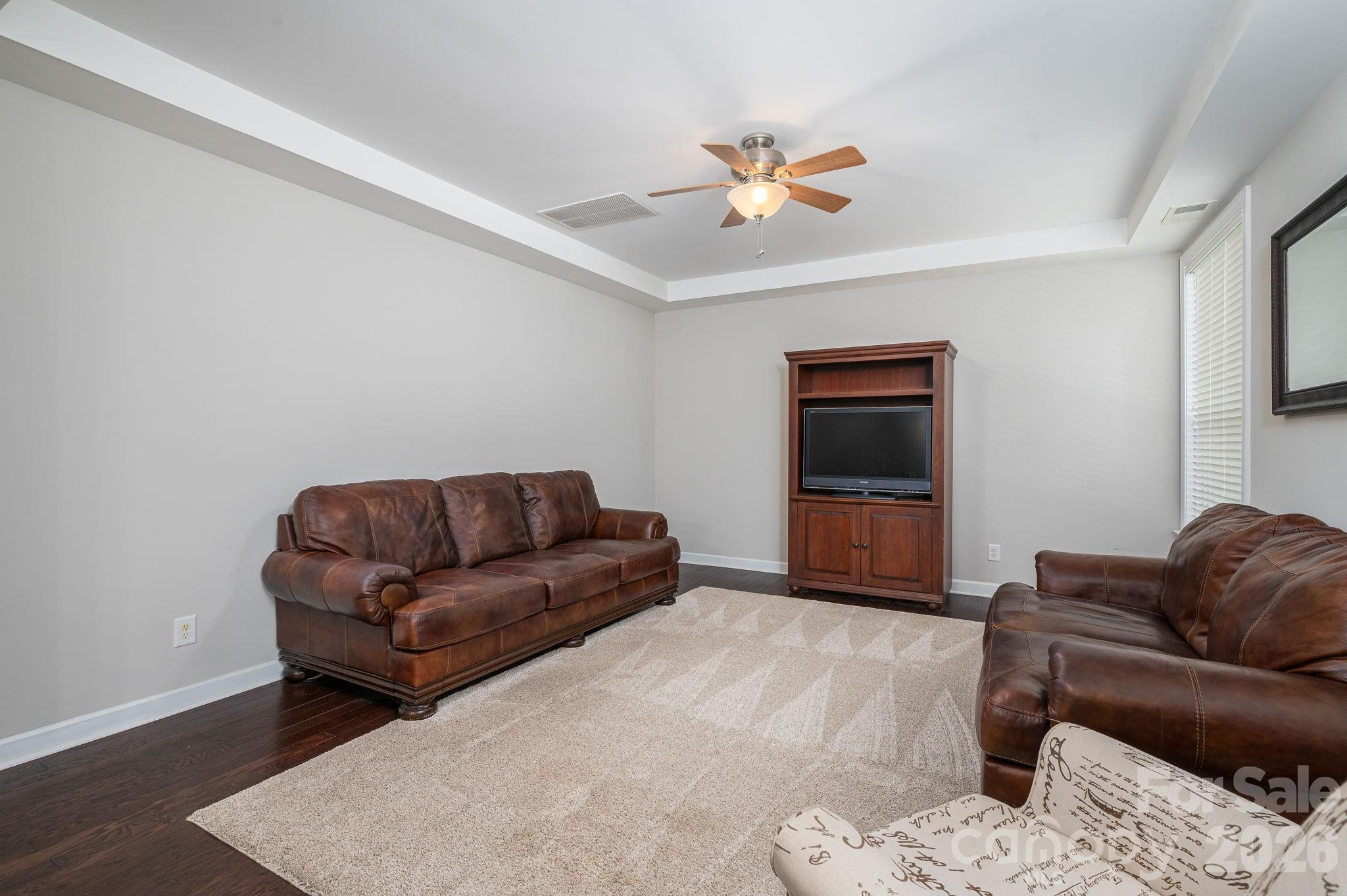 424 Planters Way — Mount Holly