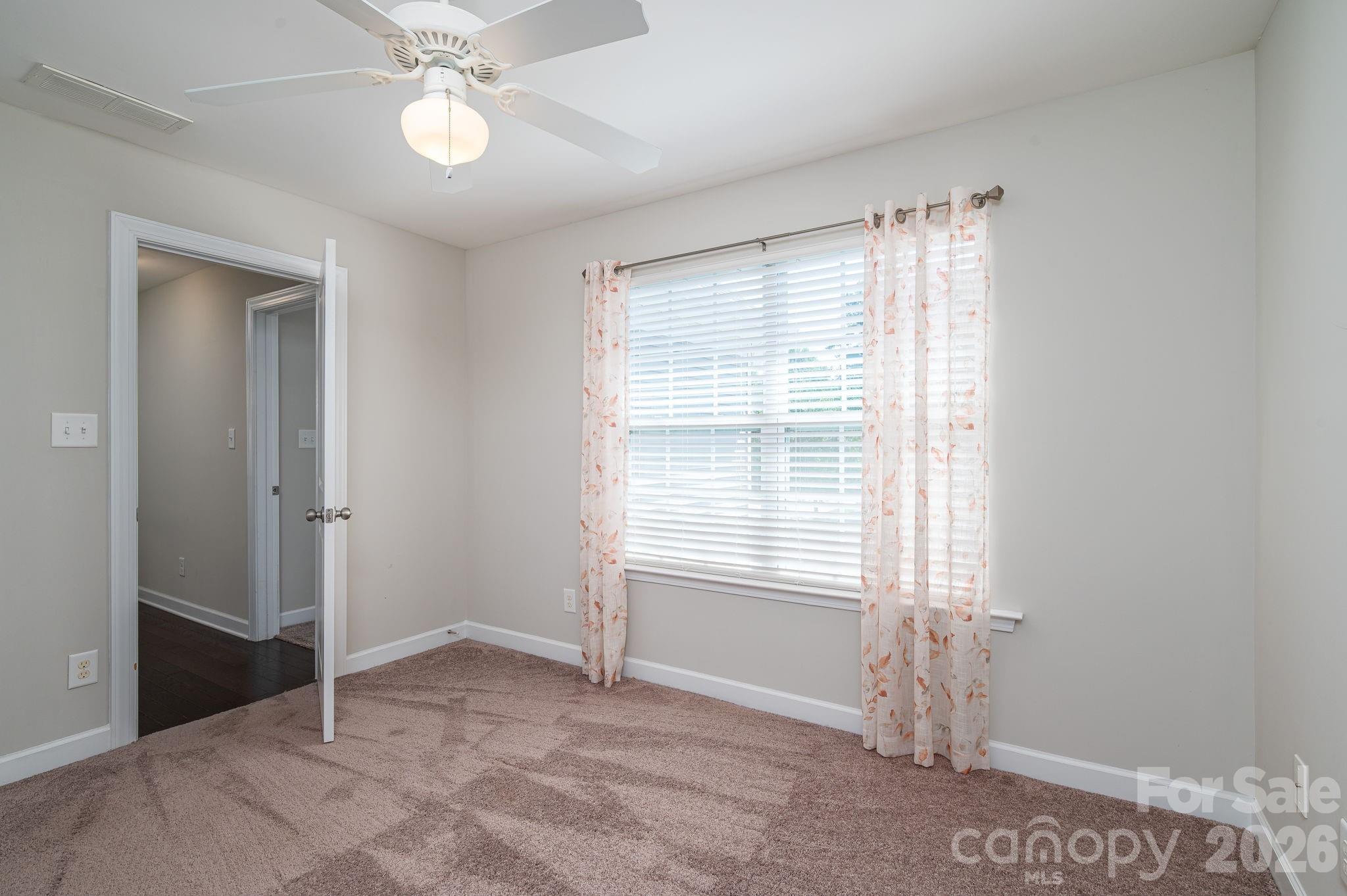 424 Planters Way — Mount Holly