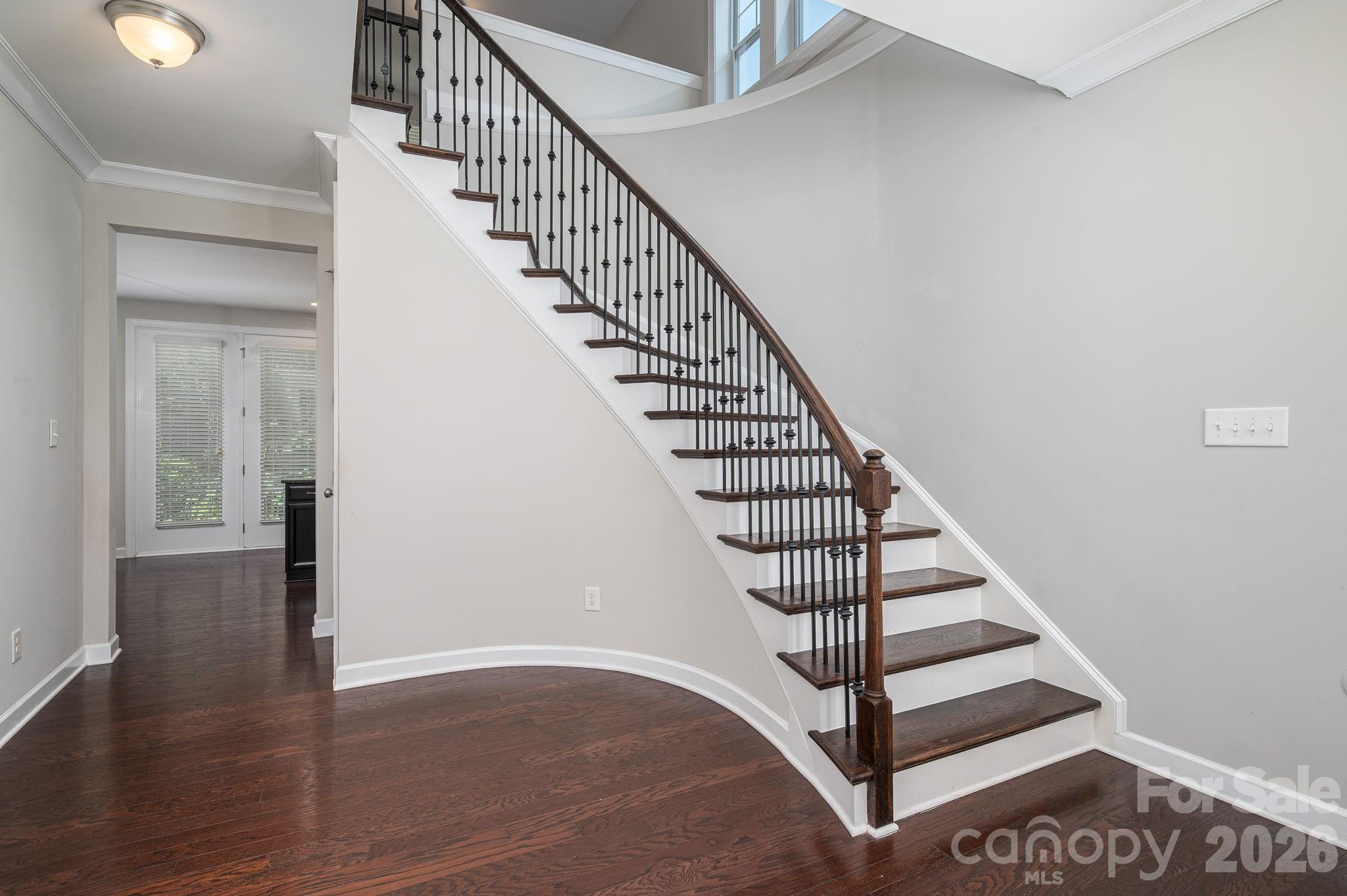 424 Planters Way — Mount Holly