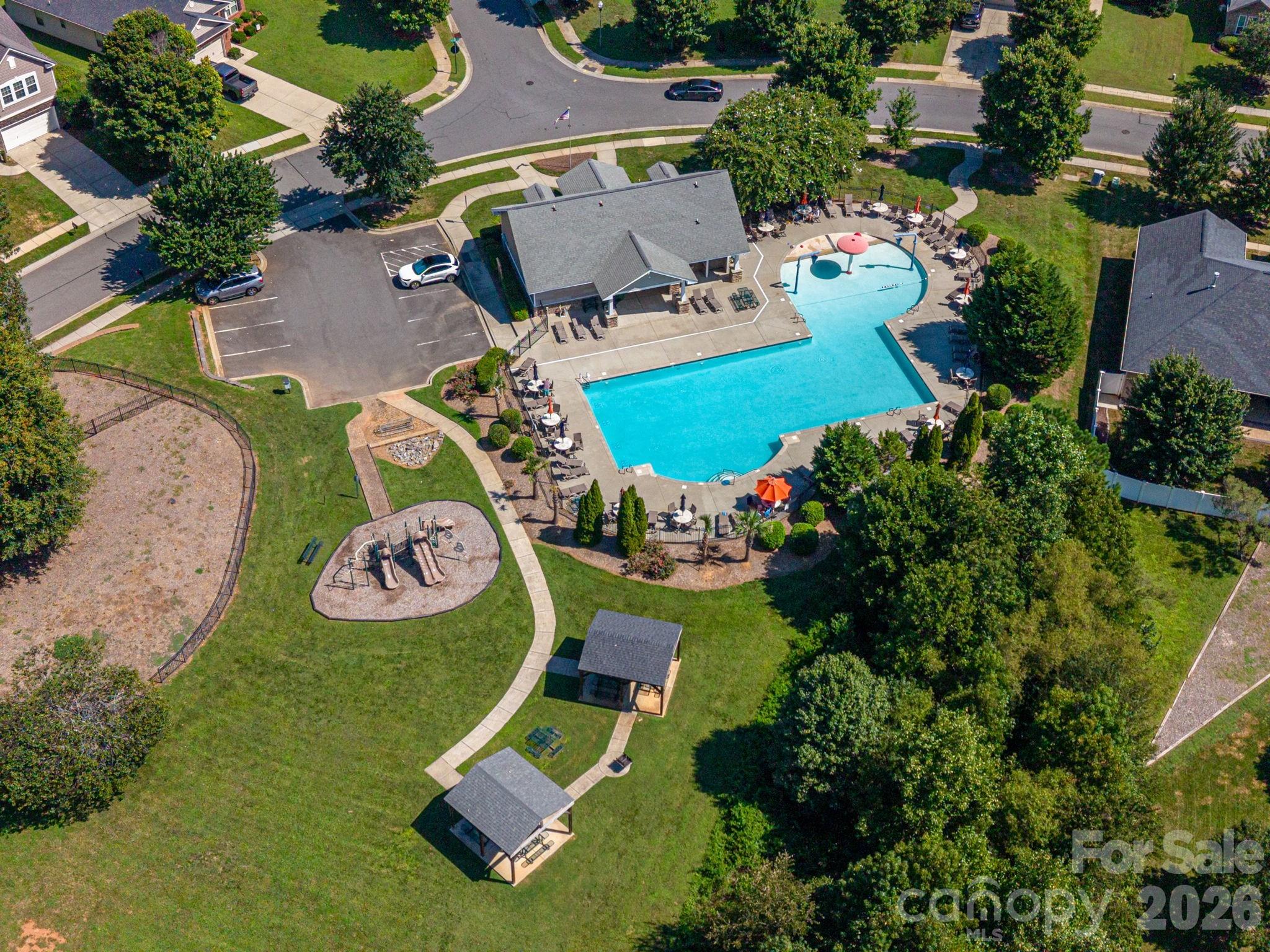 424 Planters Way — Mount Holly