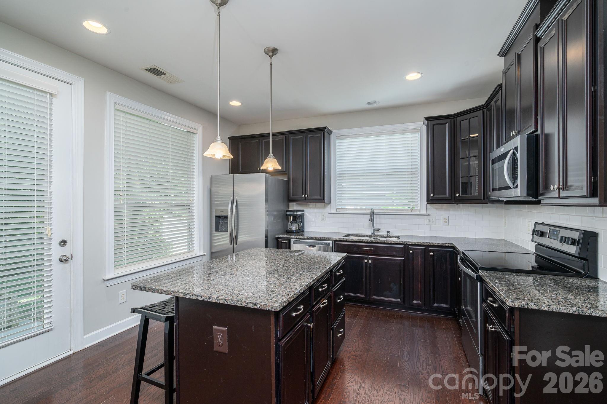 424 Planters Way — Mount Holly