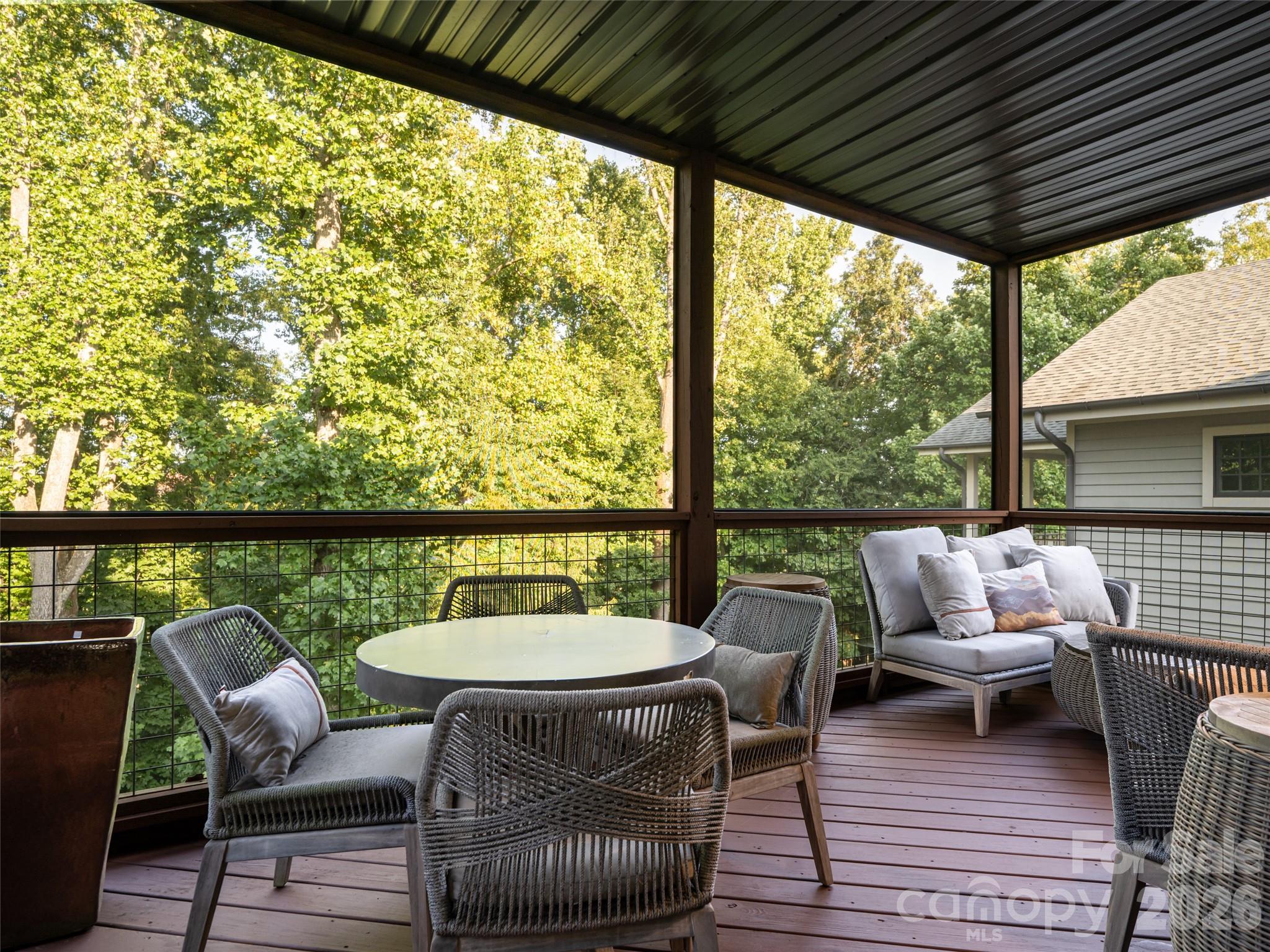 158 Riverview Drive — Asheville